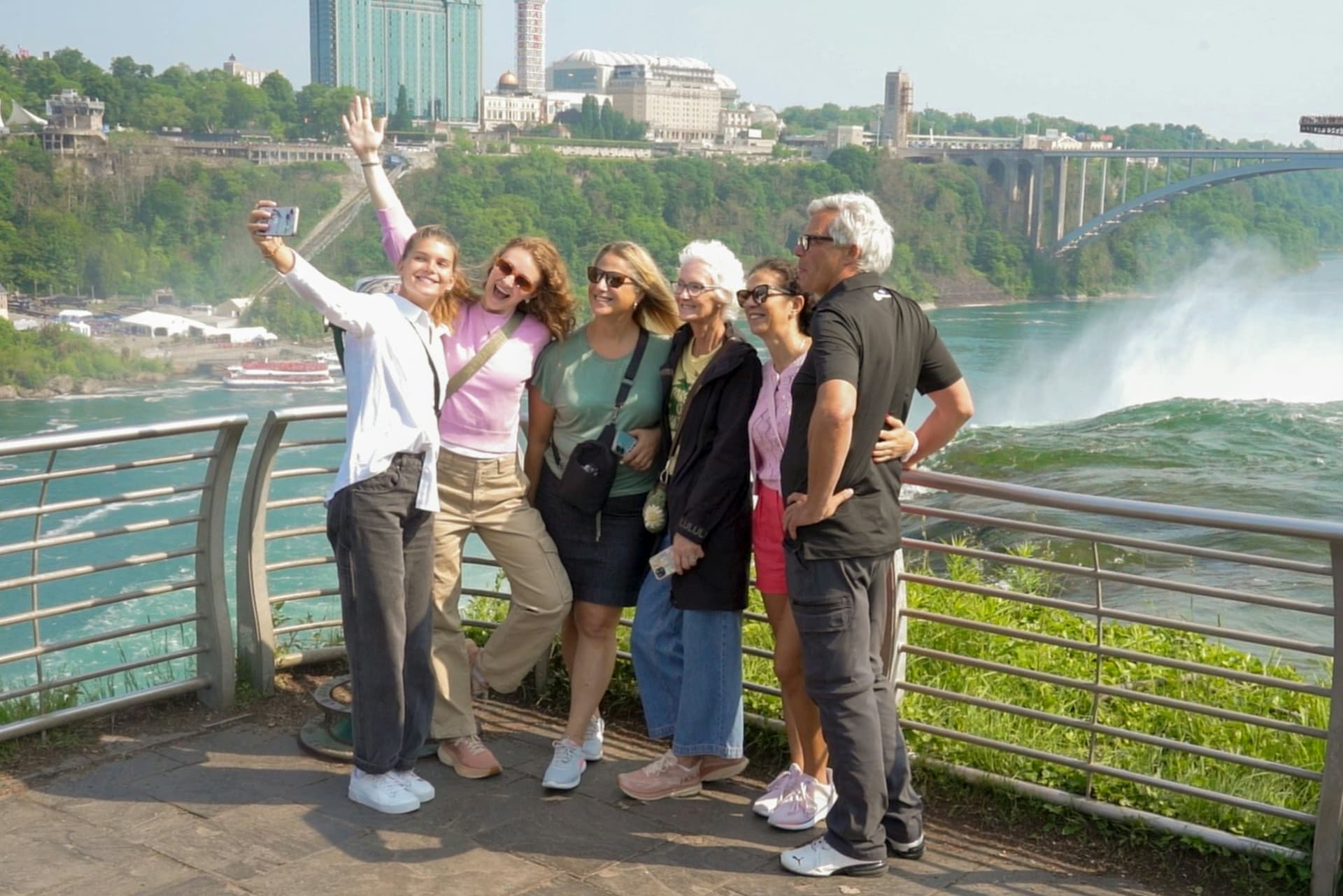 Niagara Falls US: Maid of the Mist Cruise + Cave of the Winds + Small Group Tour - تصویر 5