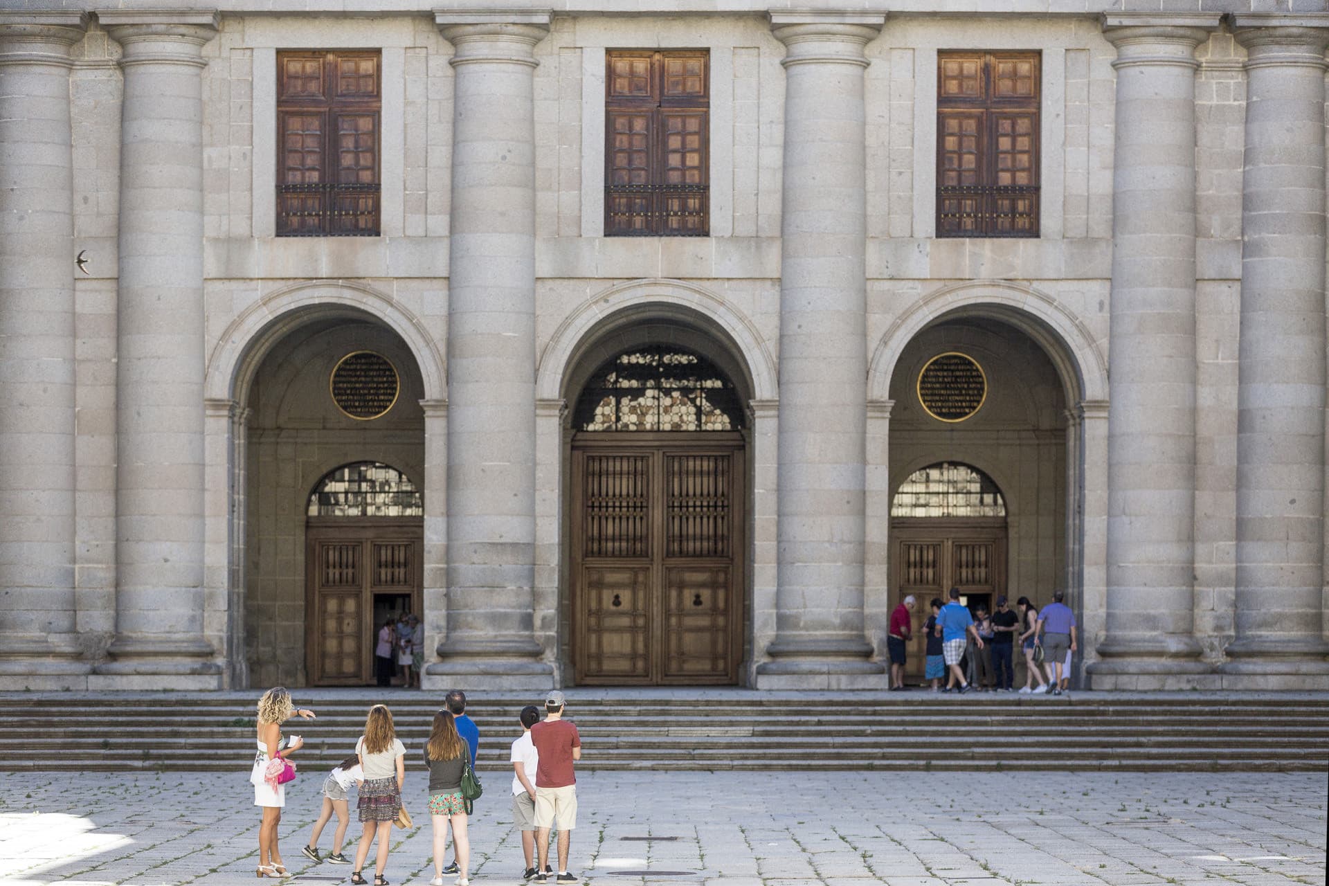 Royal Monastery of El Escorial and Valley of the Fallen Tour - تصویر 5