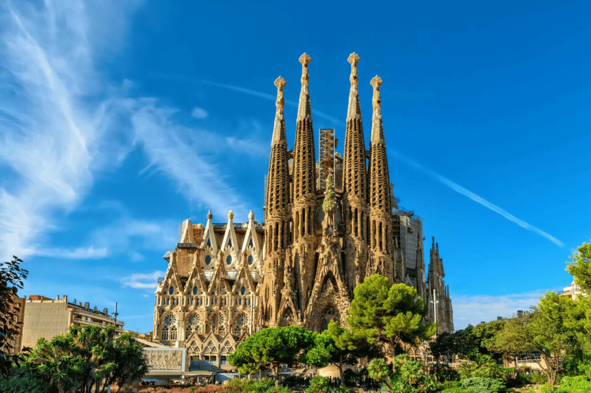 Barcelona Self-Guided Audio Tour: Sagrada Familia, Park Guell, Casa Batllo - تصویر 3