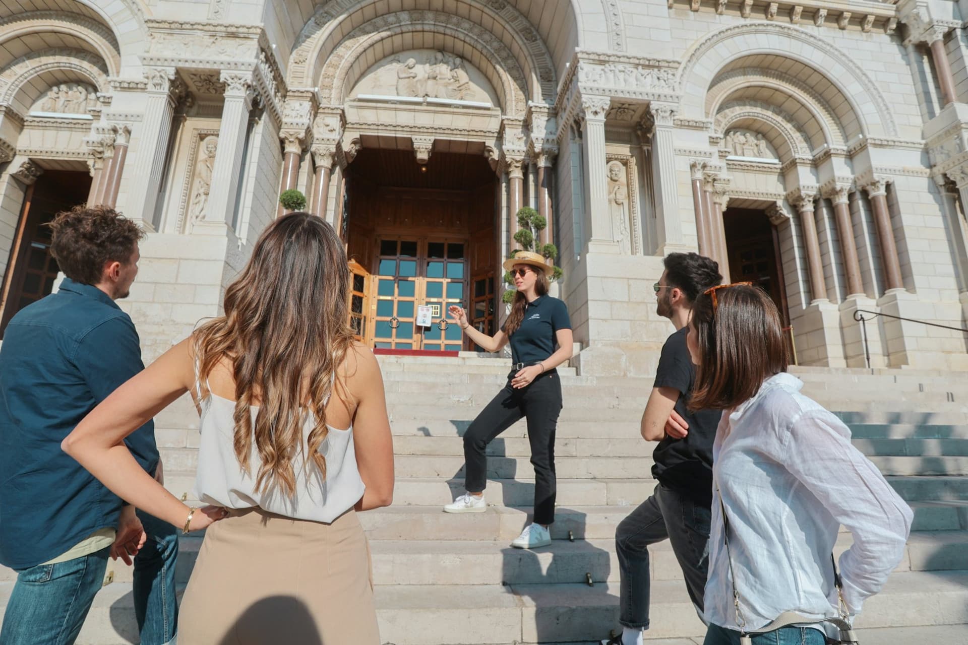 Cannes, Monaco, Antibes, Eze & Saint-Paul-de-Vence Guided Tour - تصویر اصلی