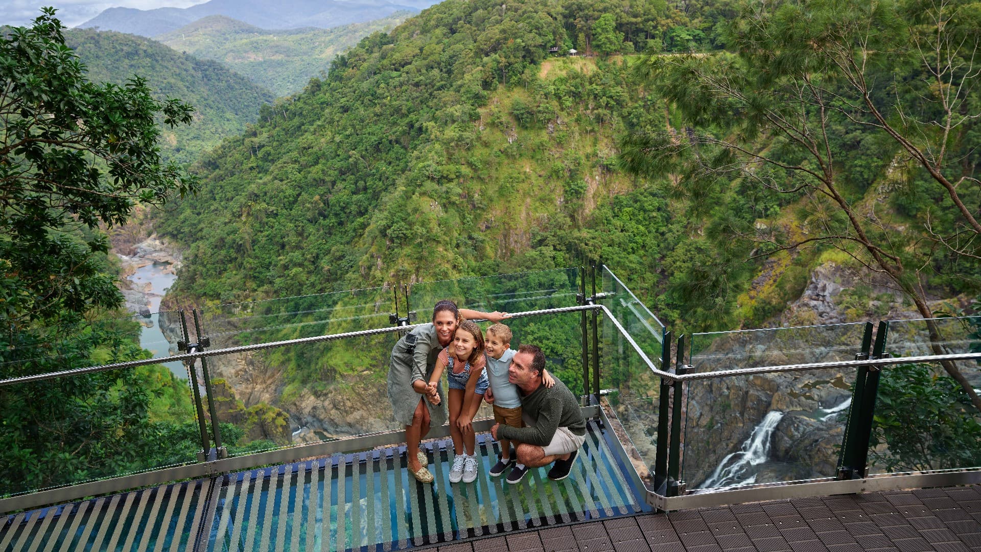 Skyrail Rainforest Cableway with Optional Kuranda Scenic Train Ticket and Hotel Pick-Up - تصویر 5