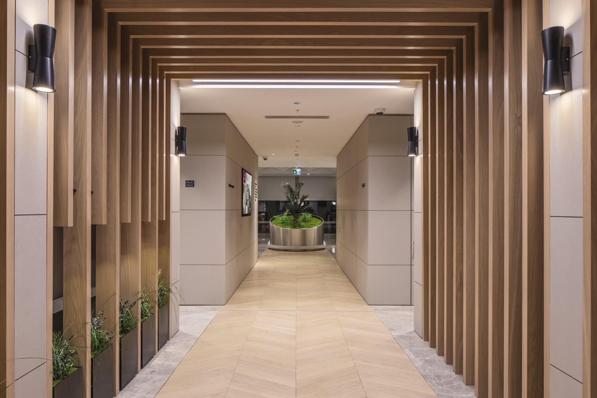 Plaza Premium Lounge - Istanbul Sabiha Gokcen International Airport - تصویر 11