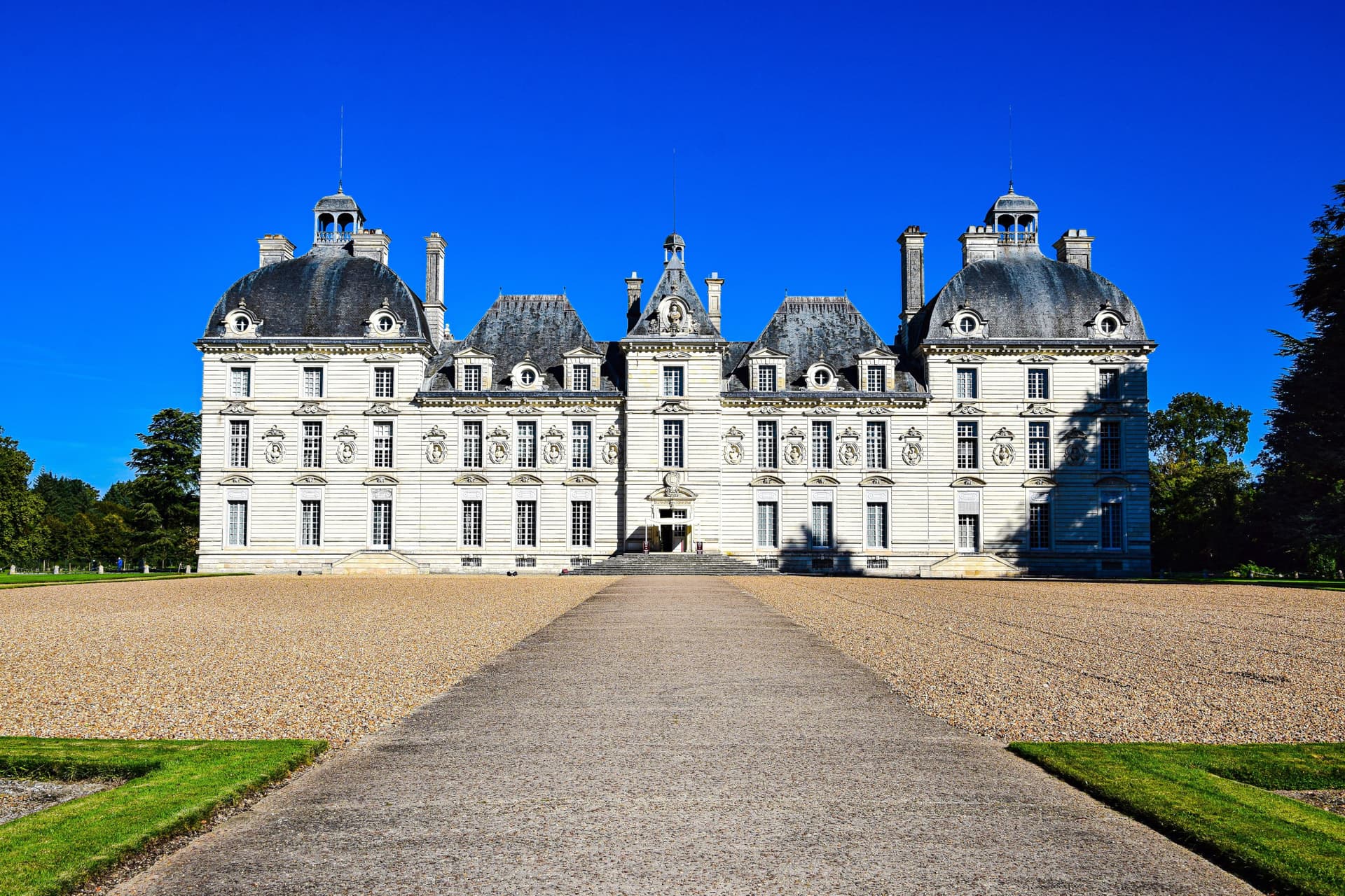 Loire Valley Tour from Paris: Chambord, Chenonceau, and Cheverny Castles - تصویر 3