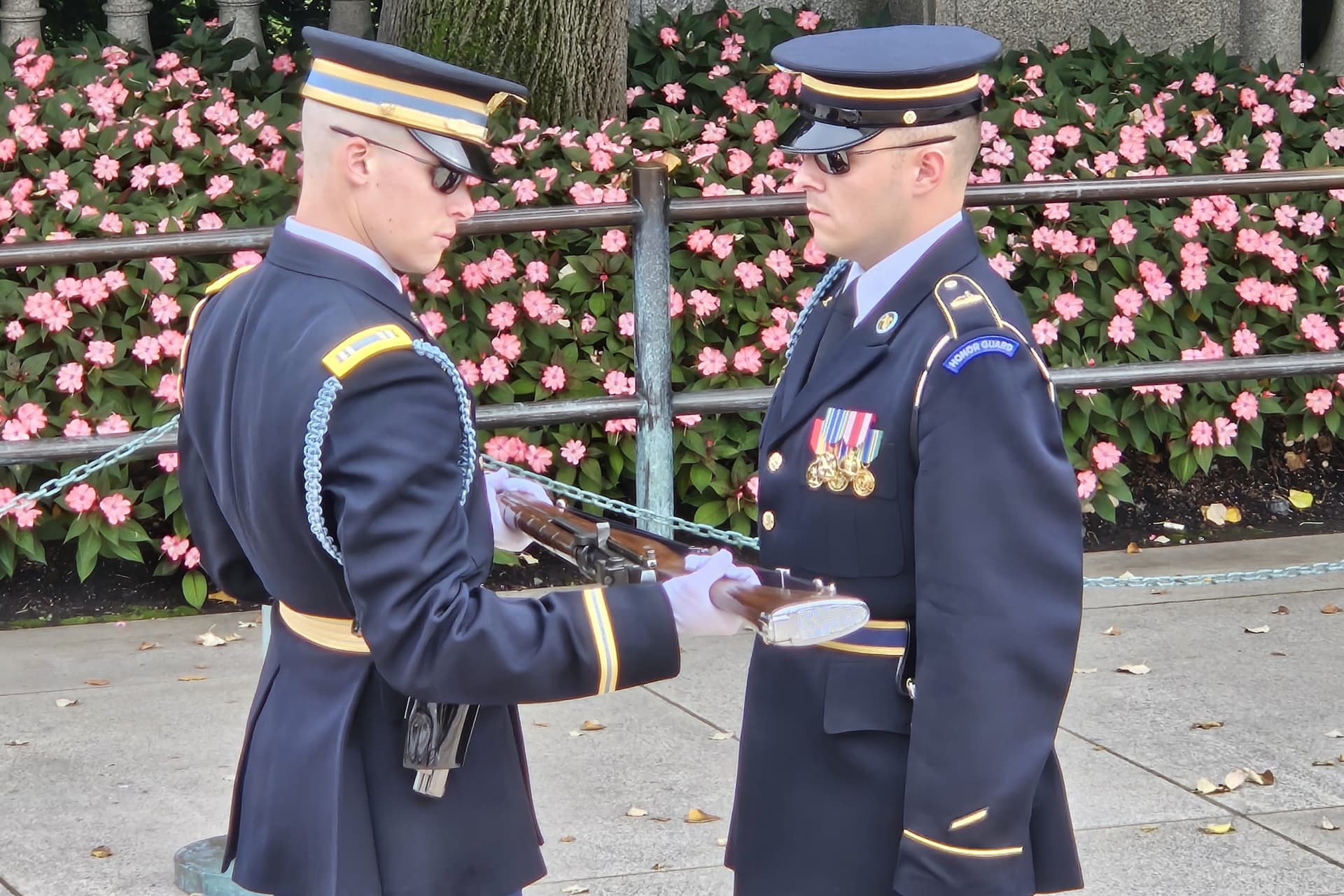 Arlington Cemetery Guided Tour with Changing of the Guard - تصویر اصلی