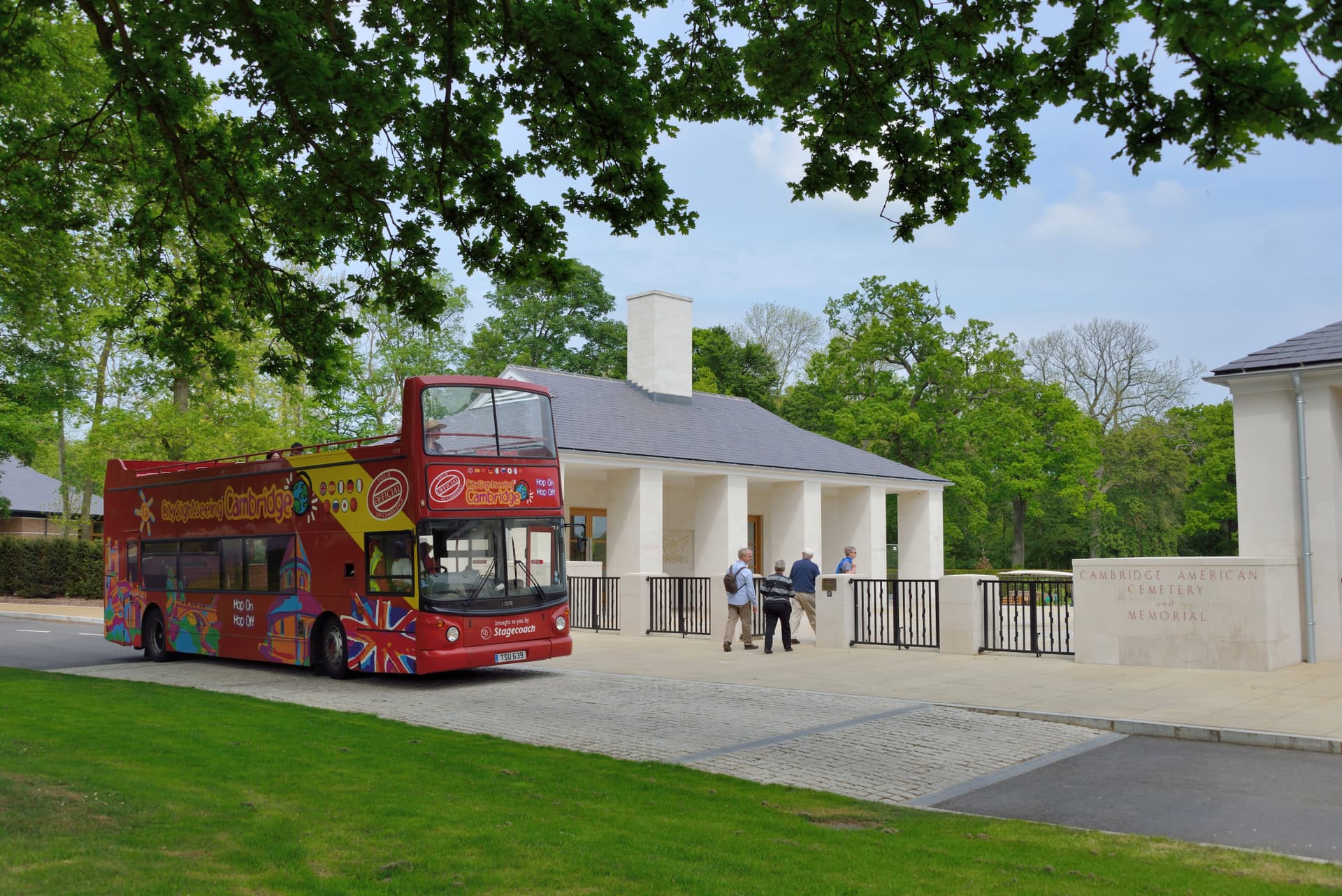 City Sightseeing Cambridge Hop-on Hop-off Bus Tour - تصویر 4