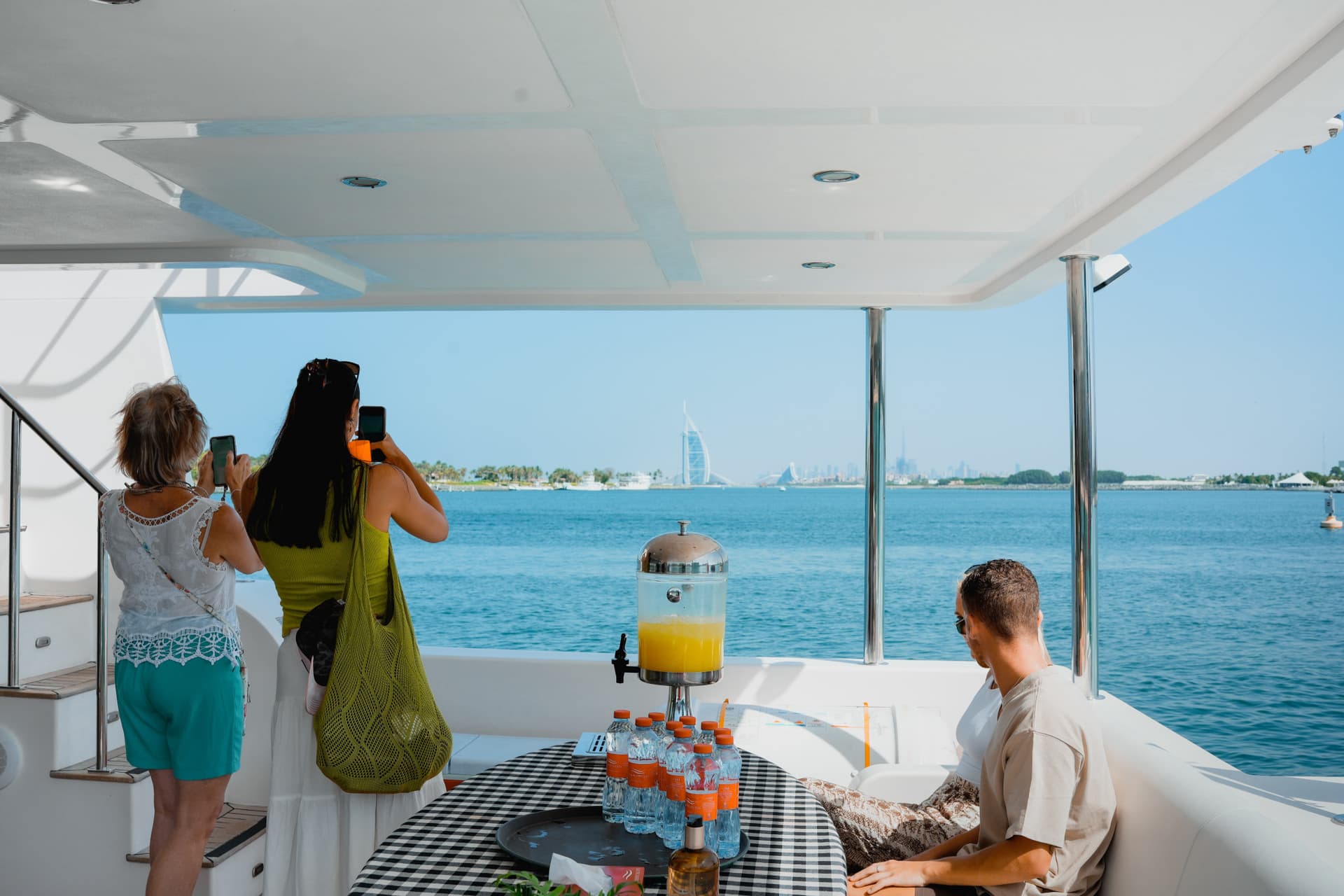 Dubai Marina Yacht Tours - تصویر 12