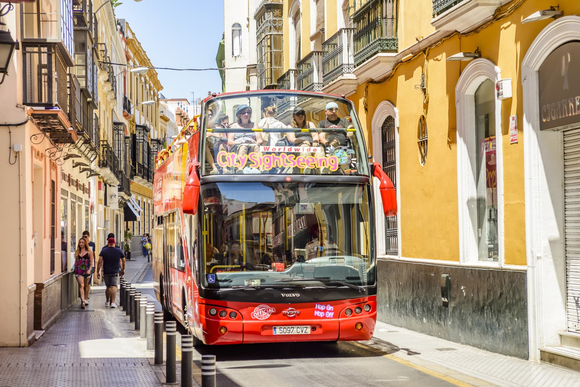 City Sightseeing Seville Hop-on Hop-off Bus Tour - تصویر اصلی