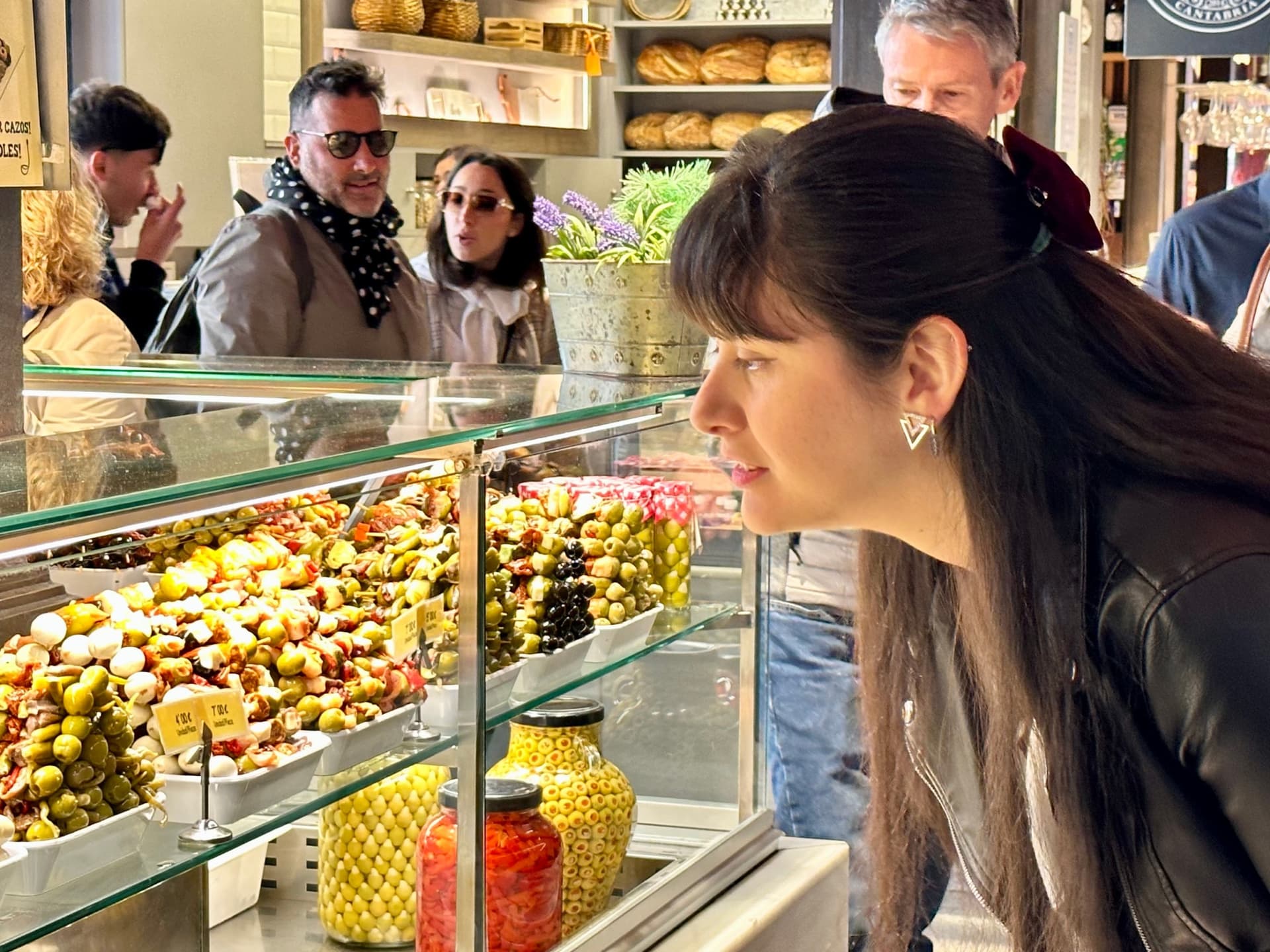 Madrid Old Town Walking Tour in English, Mandarin, Korean with Flamenco Show - تصویر 6