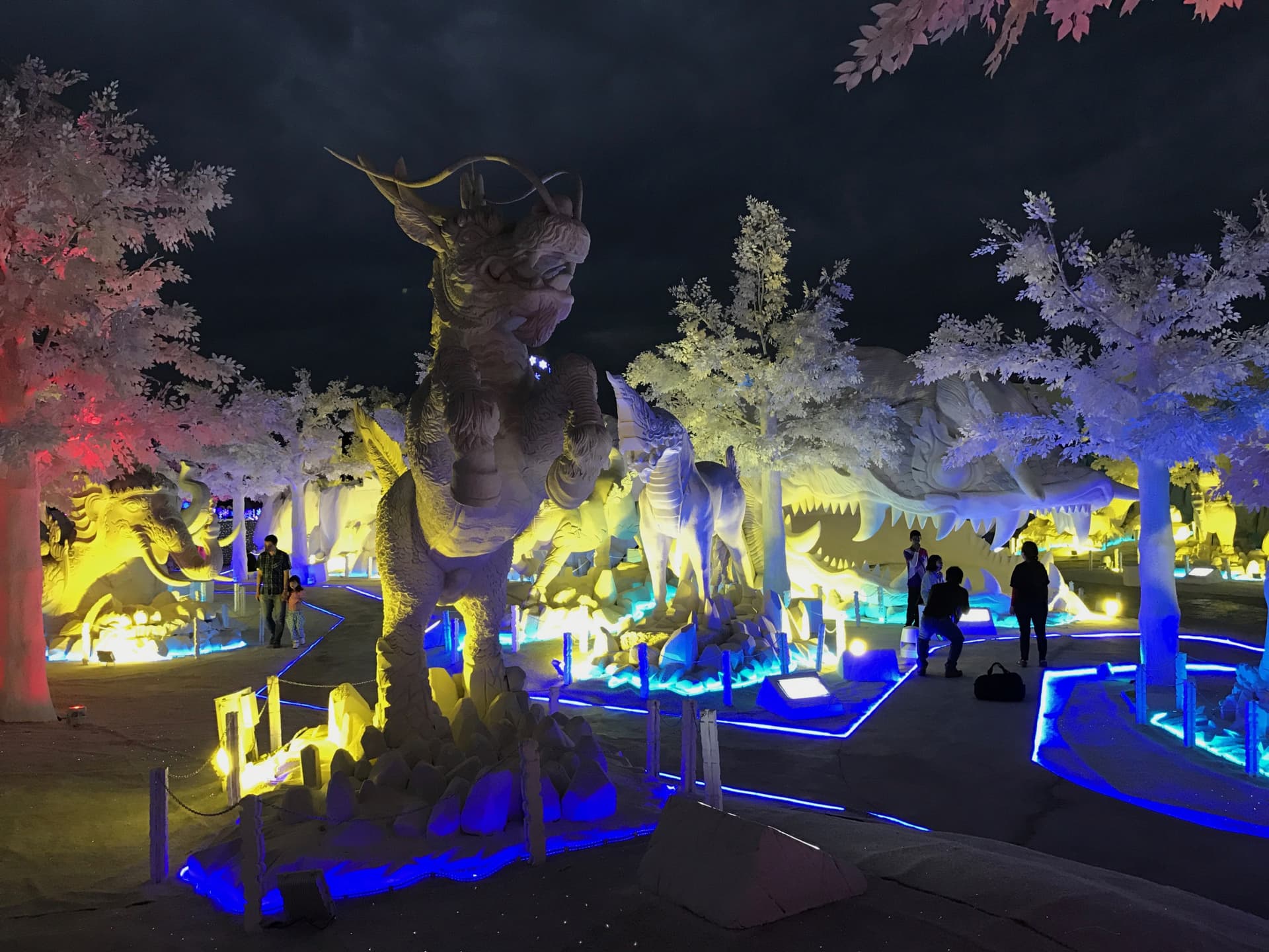 Frost Magical Ice of Siam - تصویر 10