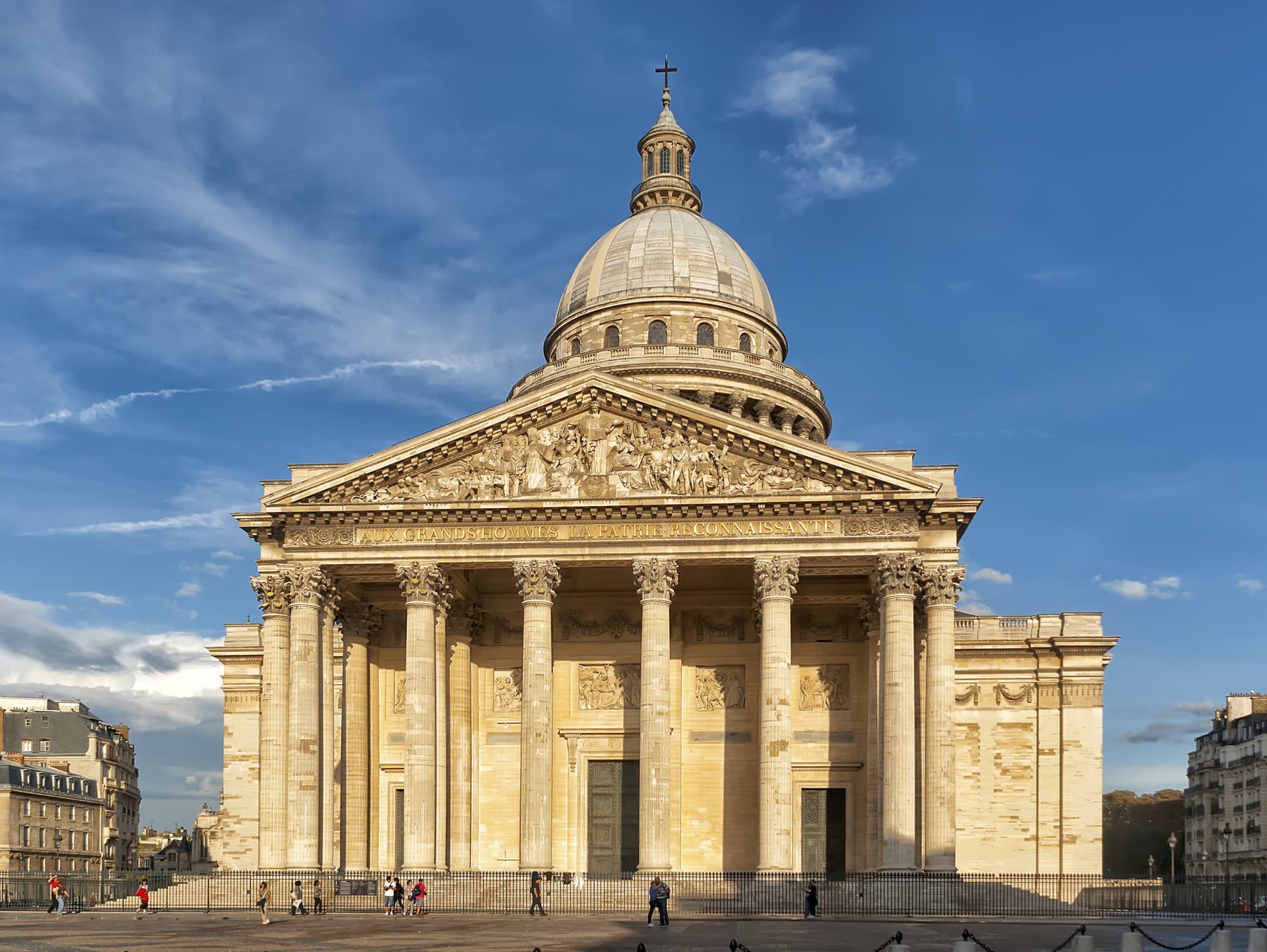 Paris Open-Top Bus Tour, Seine River Cruise, and Eiffel Tower Dining Experience - تصویر 6