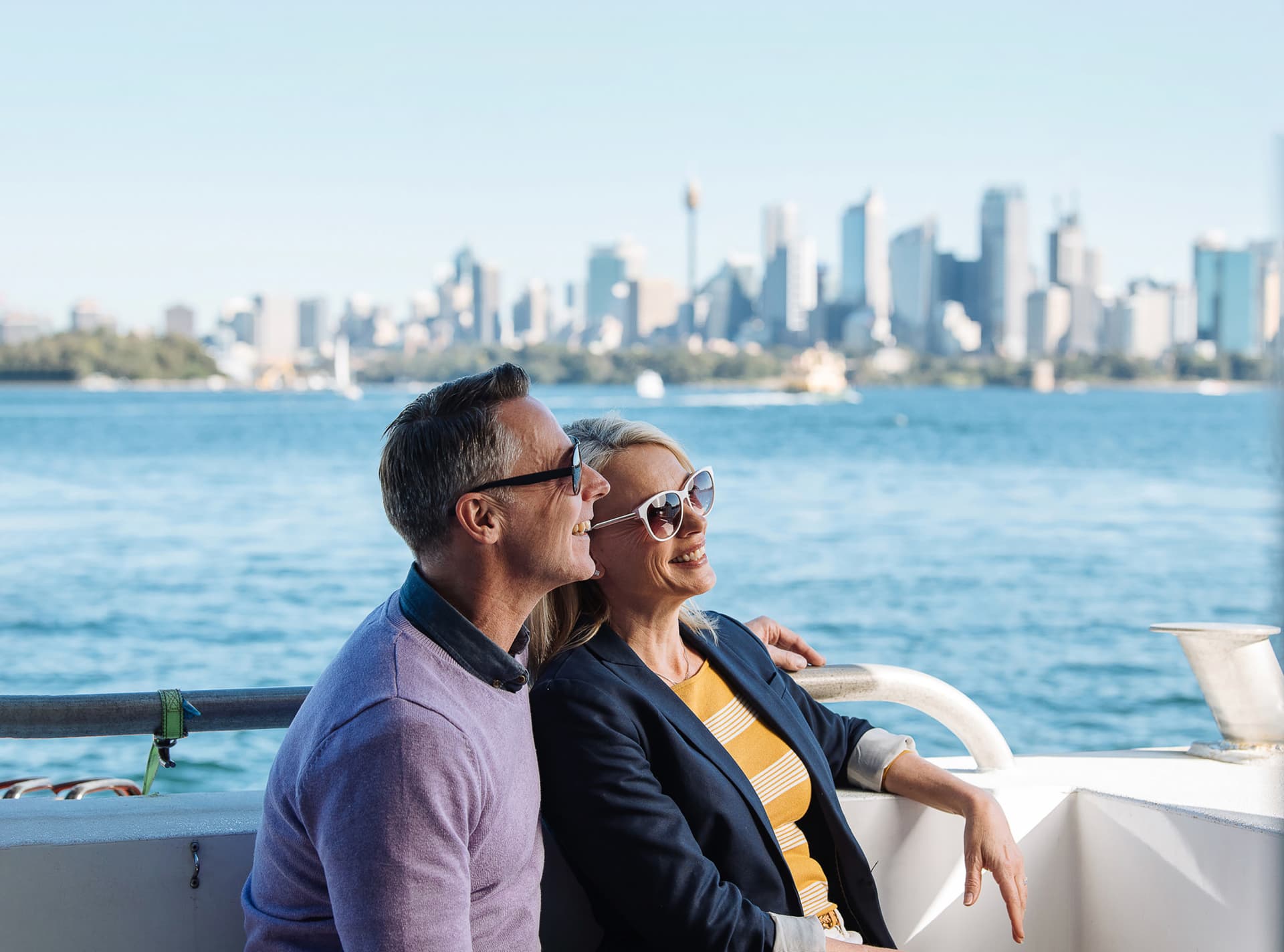 Sydney Harbour Whale Watching Cruise aboard Captain Cook Cruises - تصویر 5