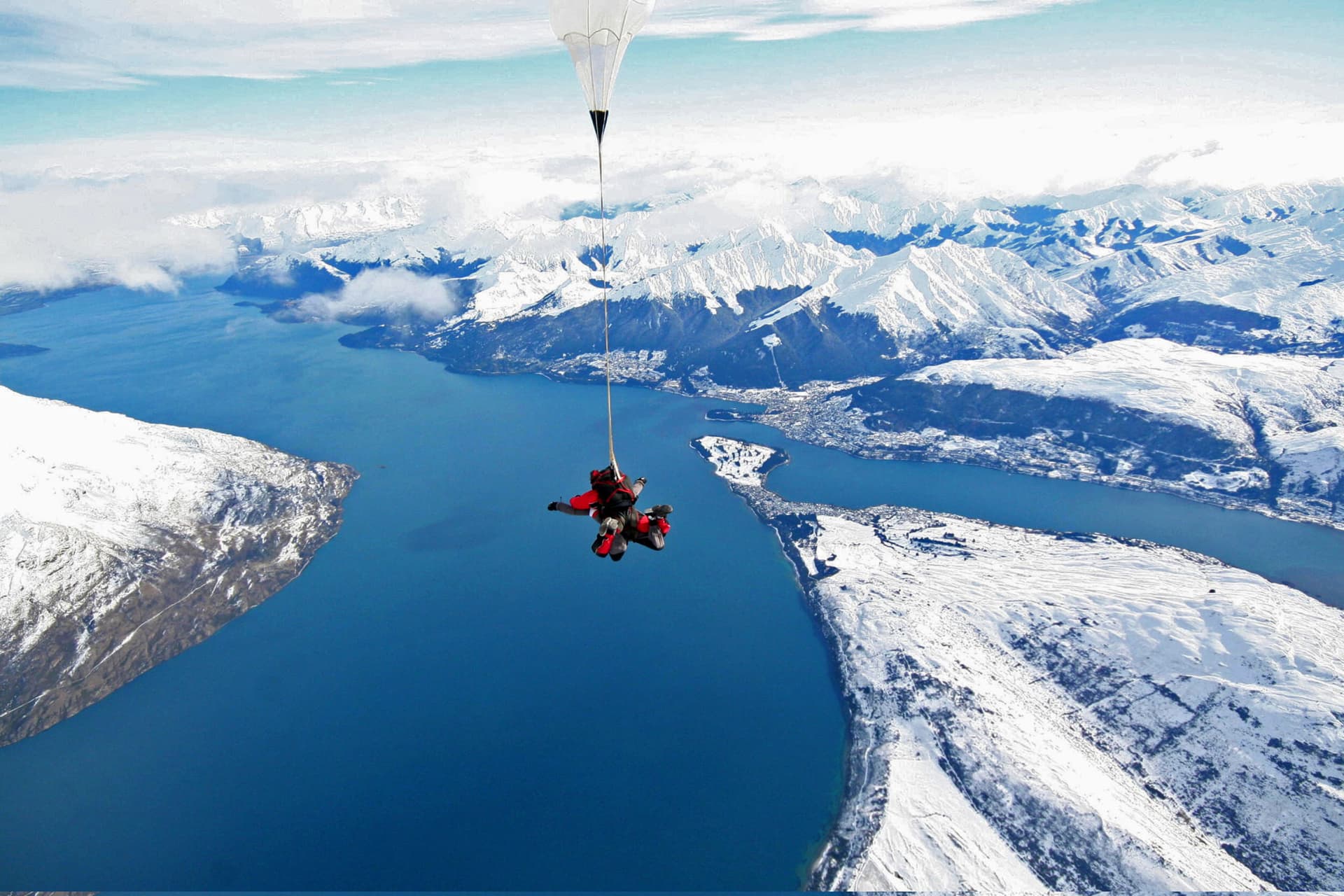 Tandem Skydiving Experience Queenstown by NZONE - تصویر اصلی