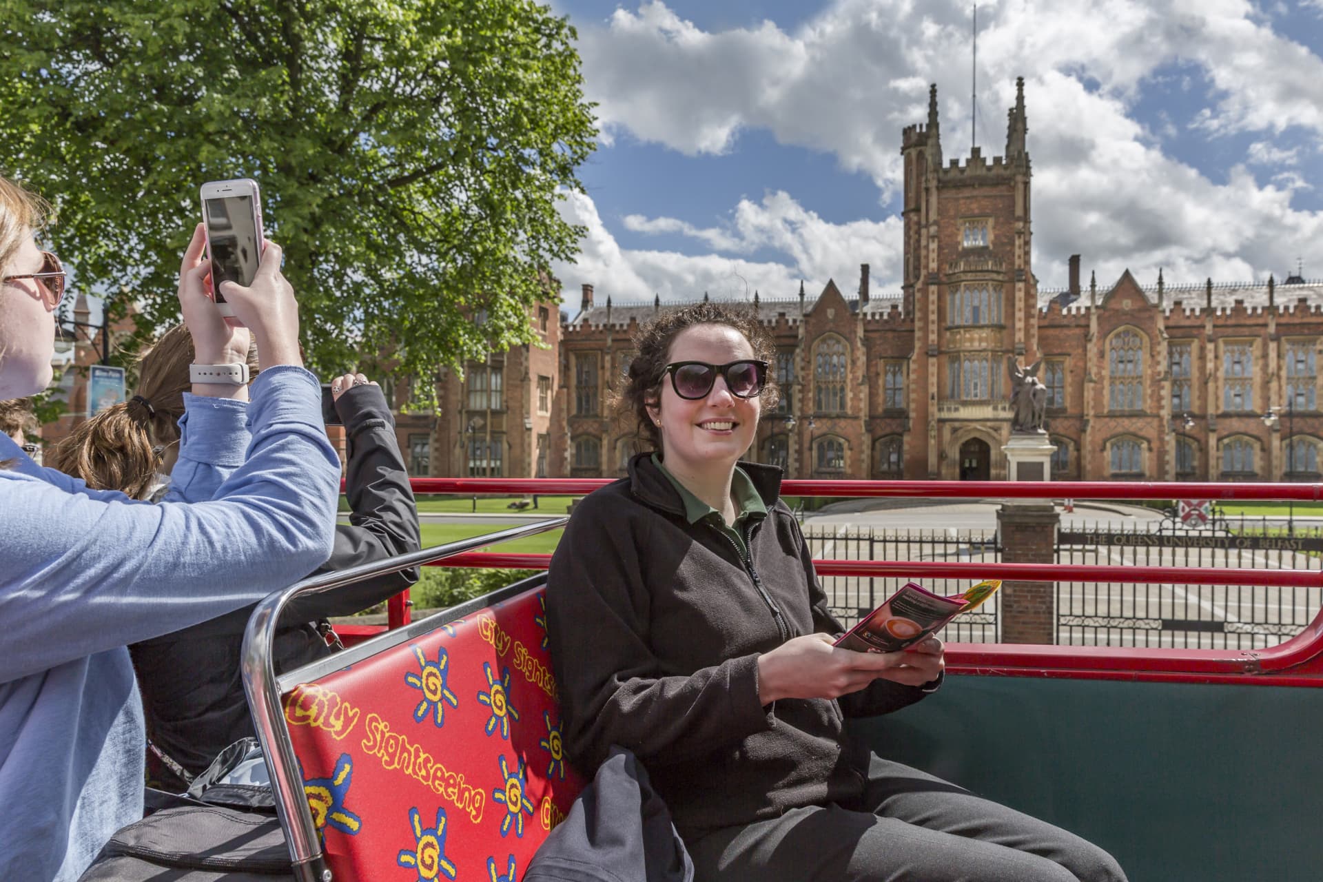 City Sightseeing Belfast Hop-on Hop-off Bus Tour - تصویر 6