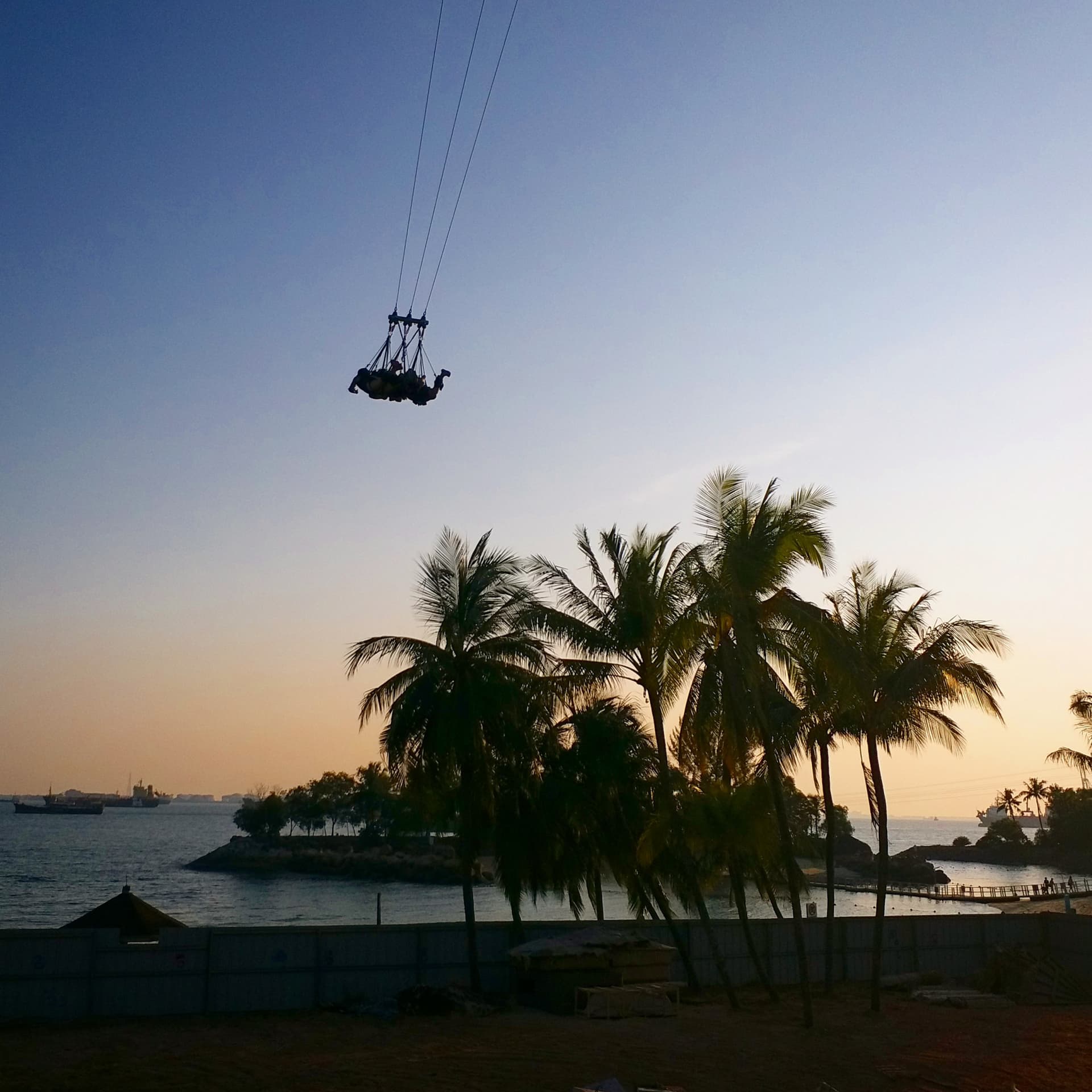 Skypark Sentosa by AJ Hackett Ticket: Bungy Jump and Giant Swing - تصویر 18