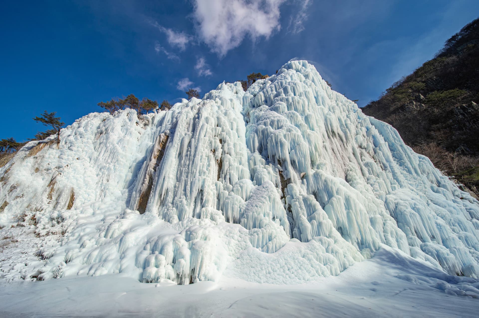 Cheongsong Ice Valley, Pohang Space Walk, and Gyeongju Full-Day Tour from Busan - تصویر 8