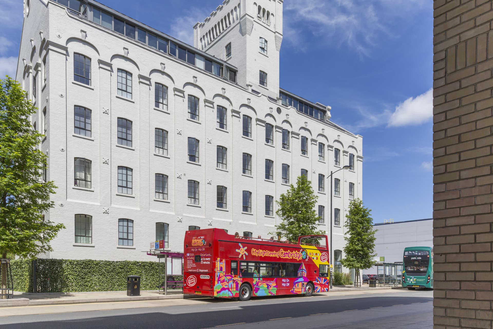 City Sightseeing Cambridge Hop-on Hop-off Bus Tour - تصویر 3