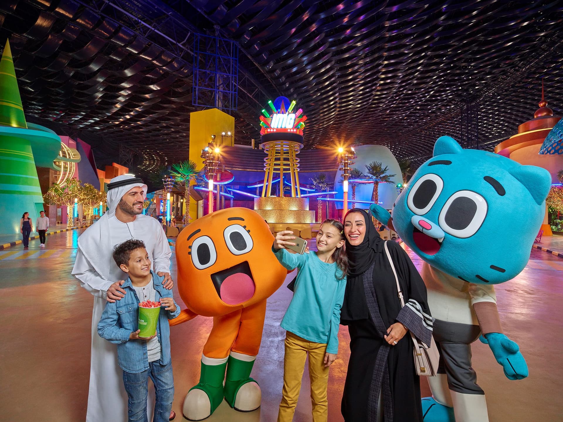COMBO: IMG Worlds of Adventure with FREE Dubai Frame and Lost World Aquarium - تصویر 10