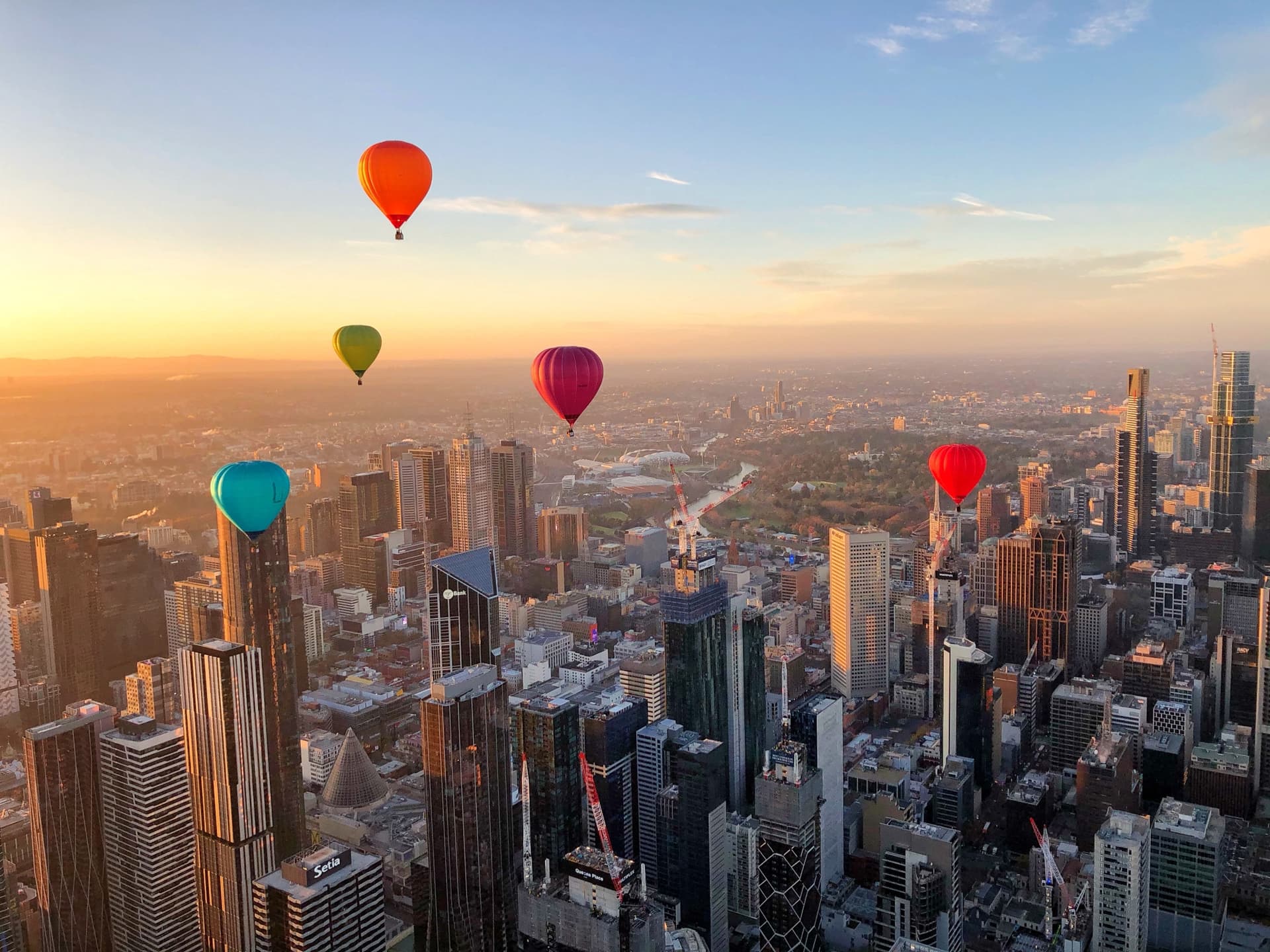 Sunrise Hot Air Balloon Flight over Melbourne with Photos - تصویر اصلی