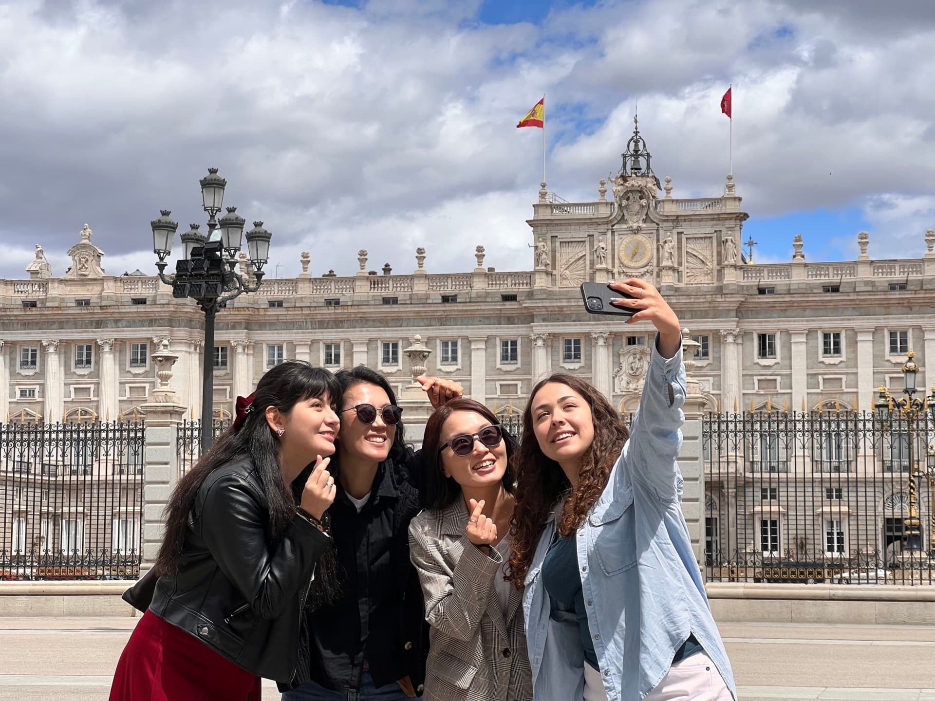 Madrid Highlights Tour with Prado Museum and Royal Palace Skip-the-Line Admission - تصویر اصلی