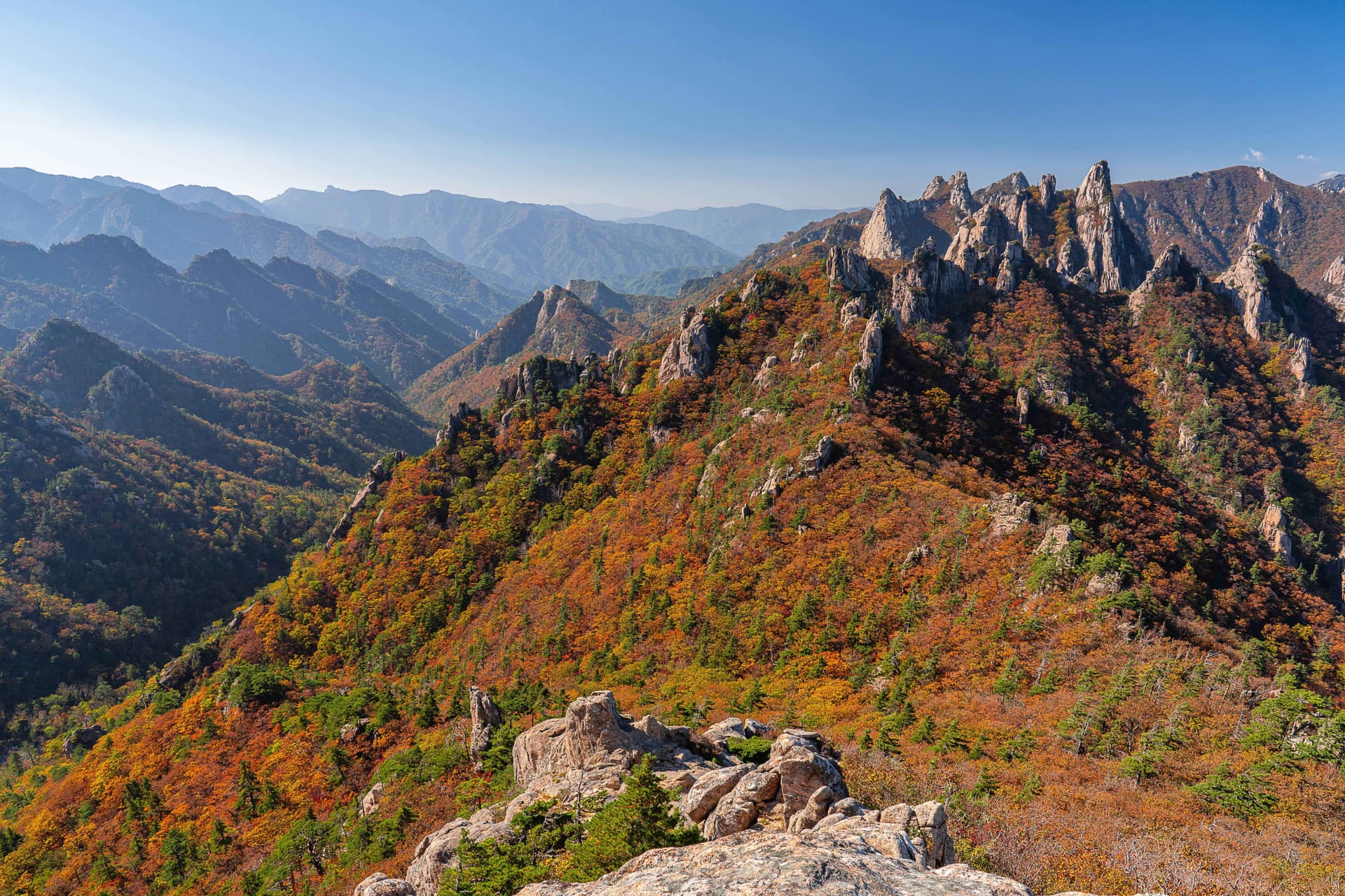 Mt. Seorak National Park Autumn Foliage One Day Tour from Seoul - تصویر 8