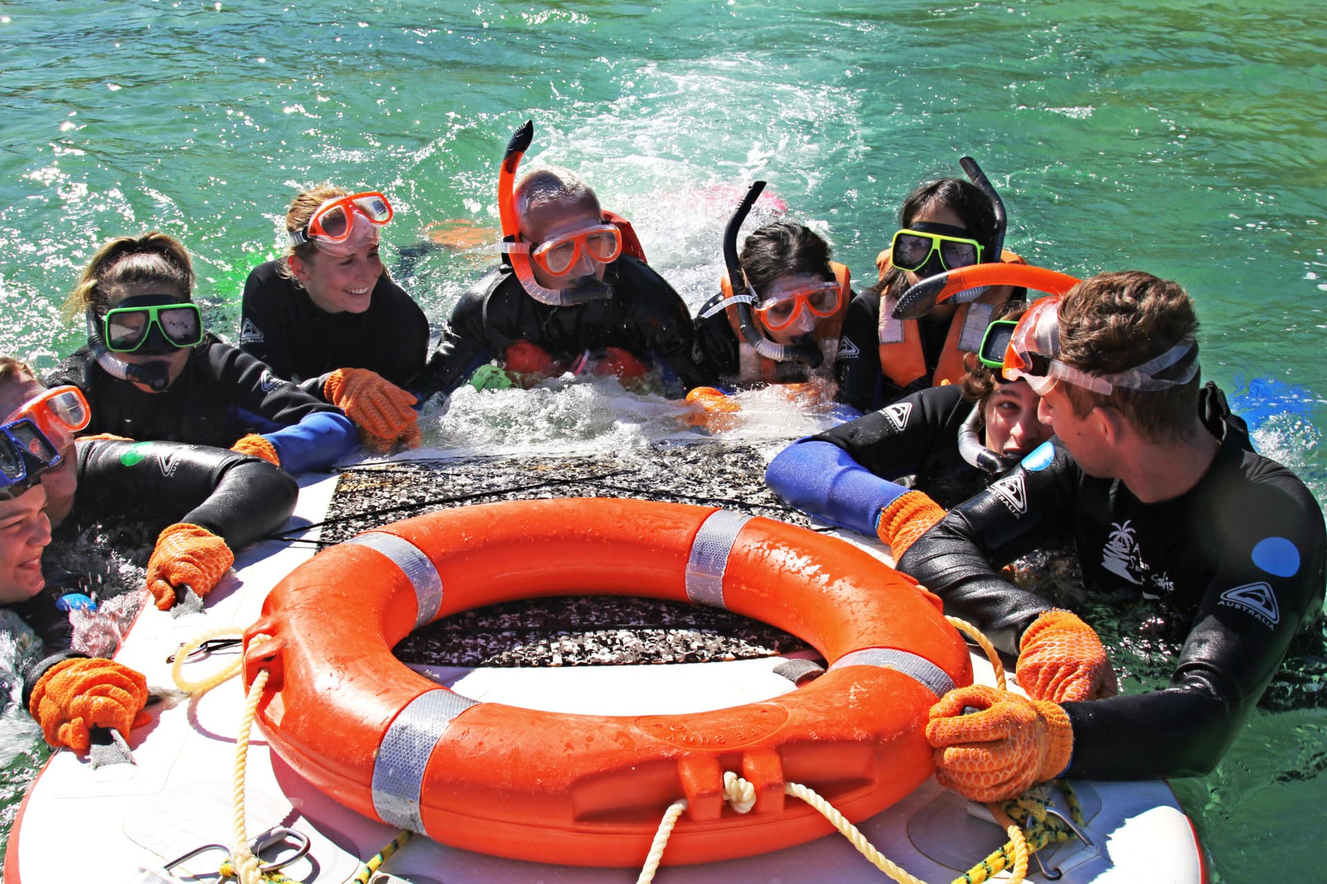 Moreton Island 1-Day Adventure Tour with Kayaking and Sandboarding - تصویر 8