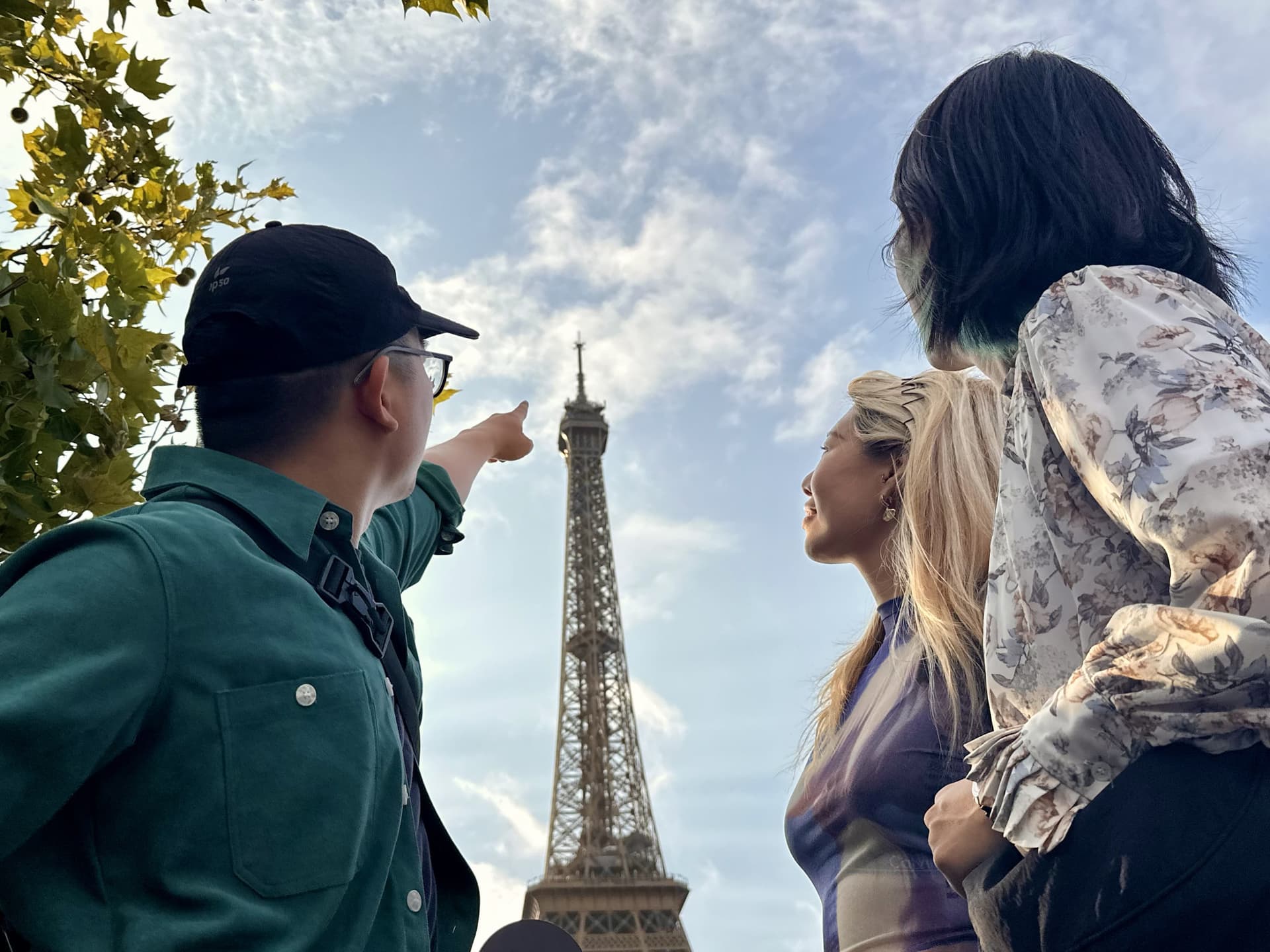 Eiffel Tower Guided Tour With Summit Entry + Seine River Cruise - تصویر 5