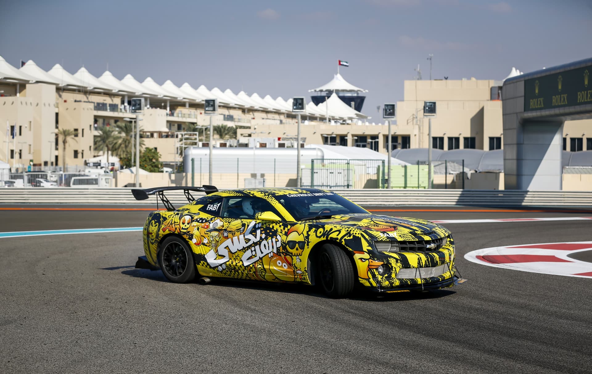 Yas Marina Circuit Chevrolet Drift Taxi Passenger Experience - تصویر 5