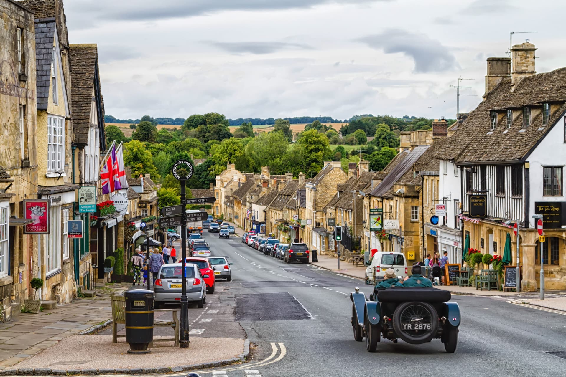 Cotswolds Tour from London with Lunch - تصویر 2