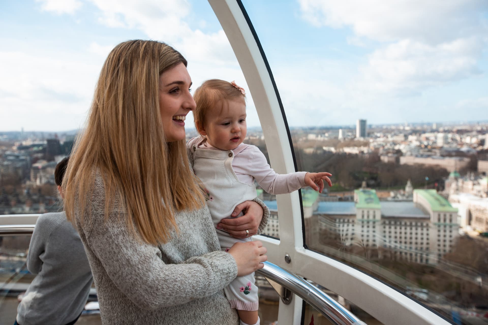 COMBO: London Eye + SEA LIFE London Aquarium Ticket - تصویر 2