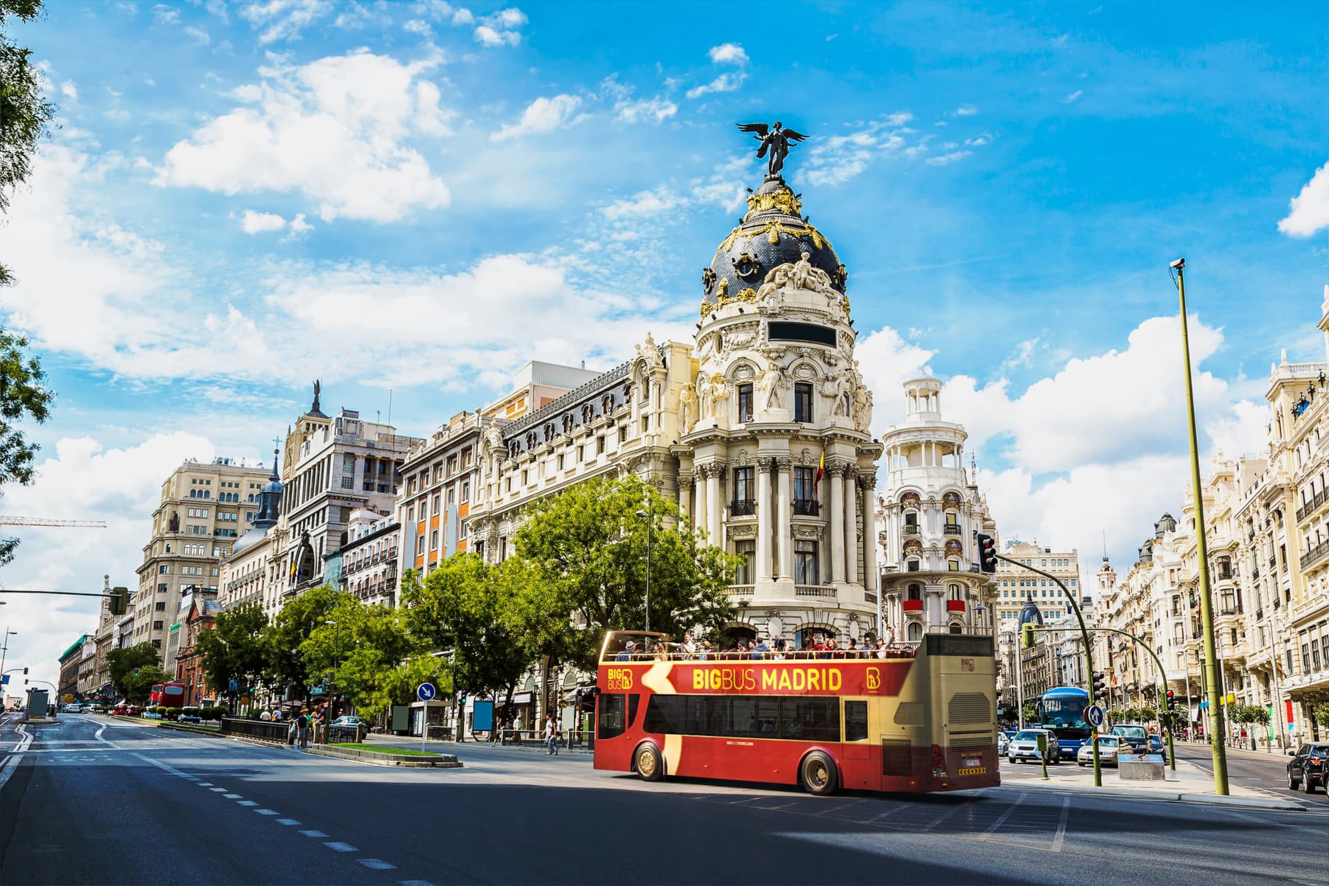 Big Bus Madrid Hop-on Hop-off Bus Tour - تصویر اصلی