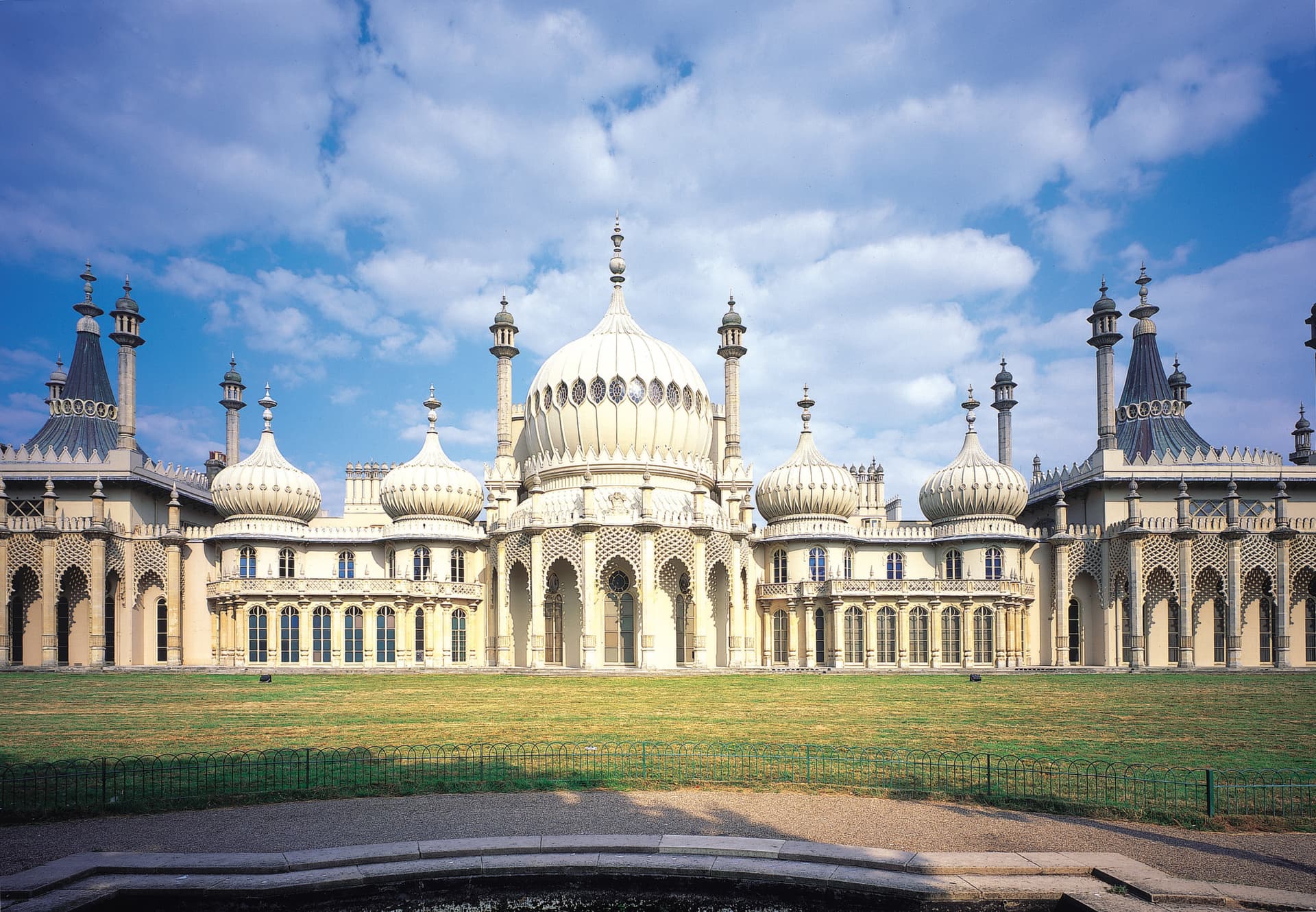 Brighton Royal Pavilion and Garden - تصویر اصلی