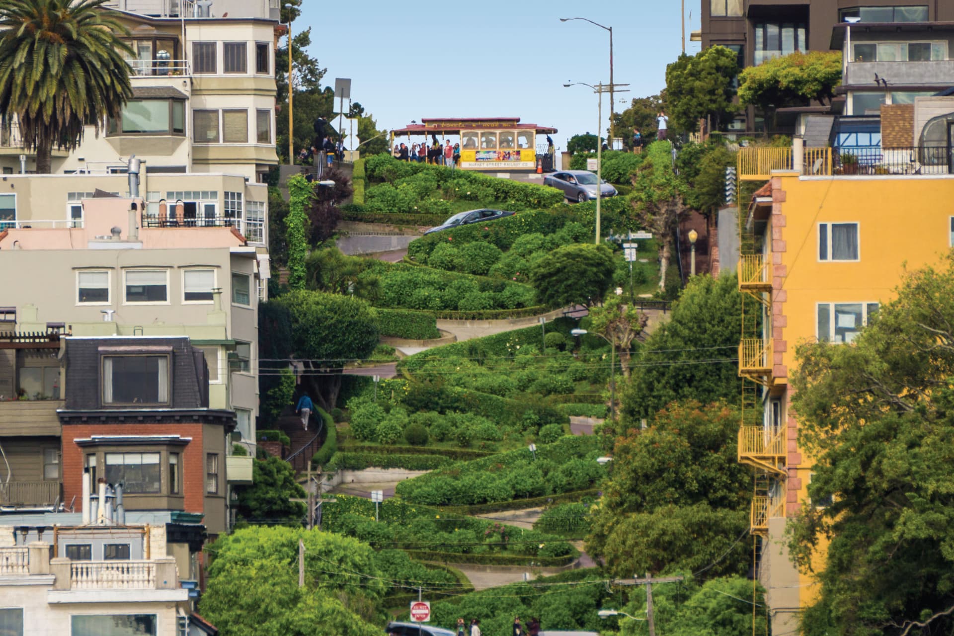 Alcatraz Island Ticket with 2-Day Hop-On Hop-Off & Night Bus Tour - تصویر 9