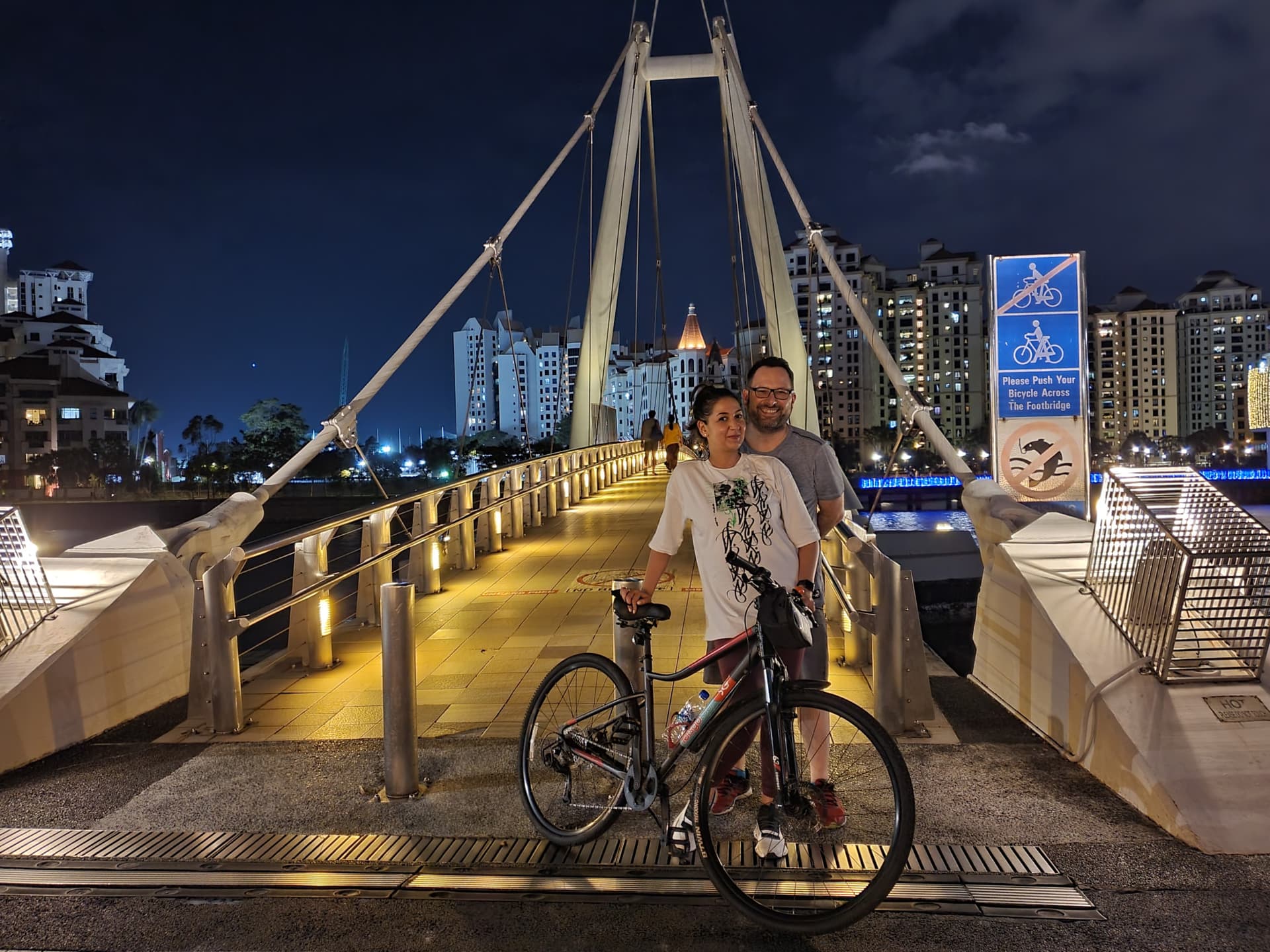 Marina Bay Night Cycling Tour - تصویر 2