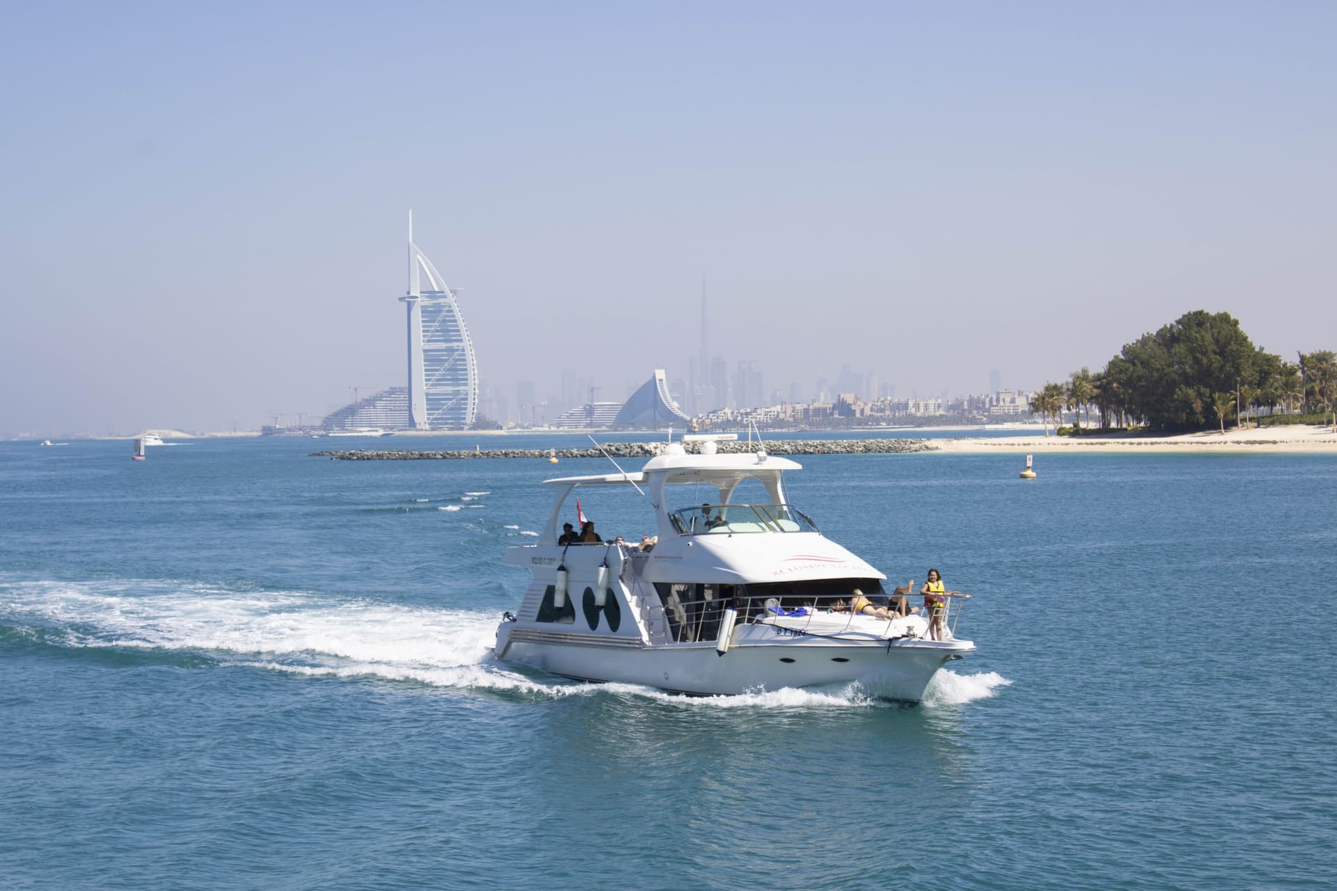 Dubai Marina Yacht Tours - تصویر 11