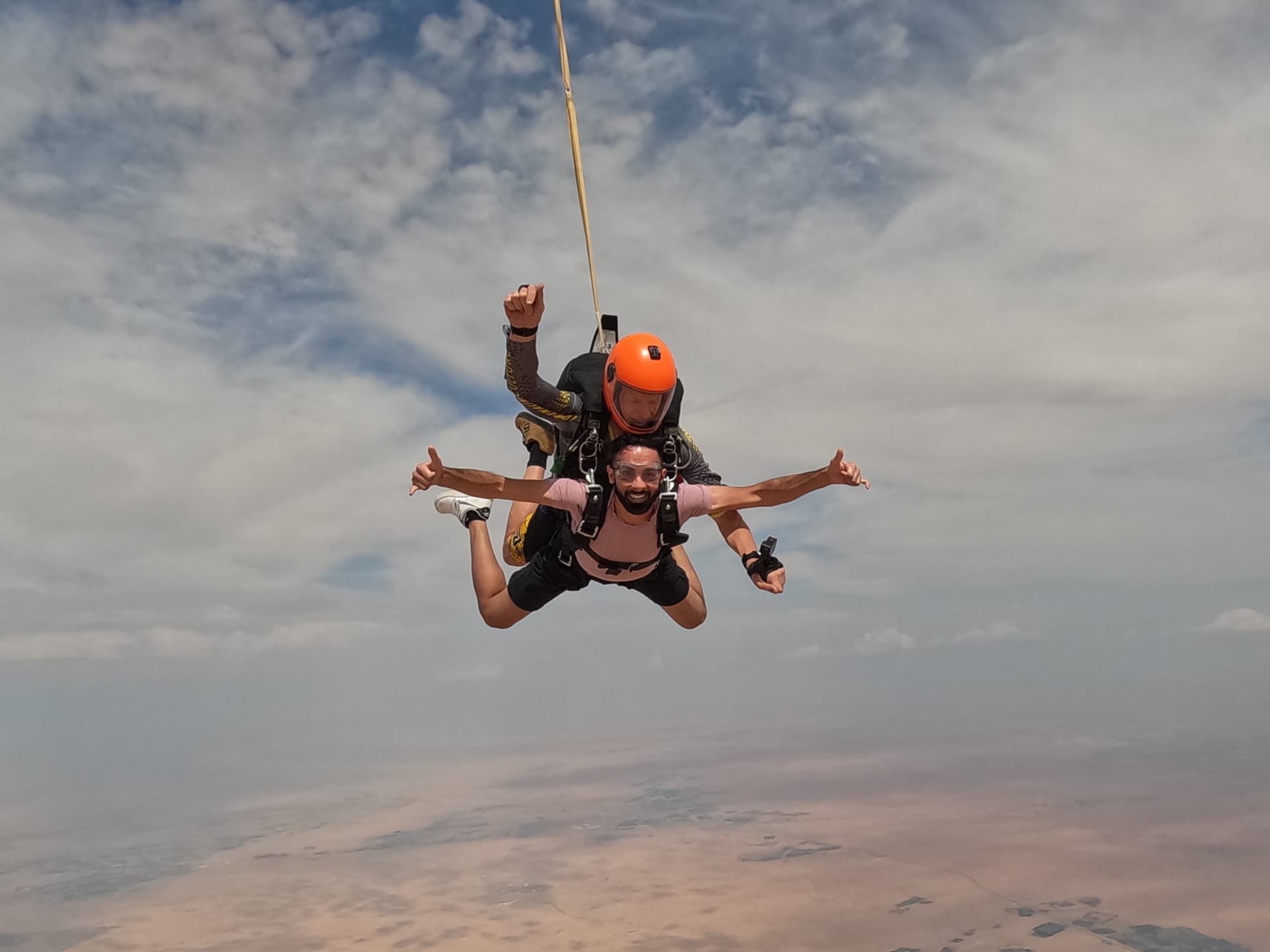 Skydive Dubai Tandem Skydiving Experience - تصویر 8