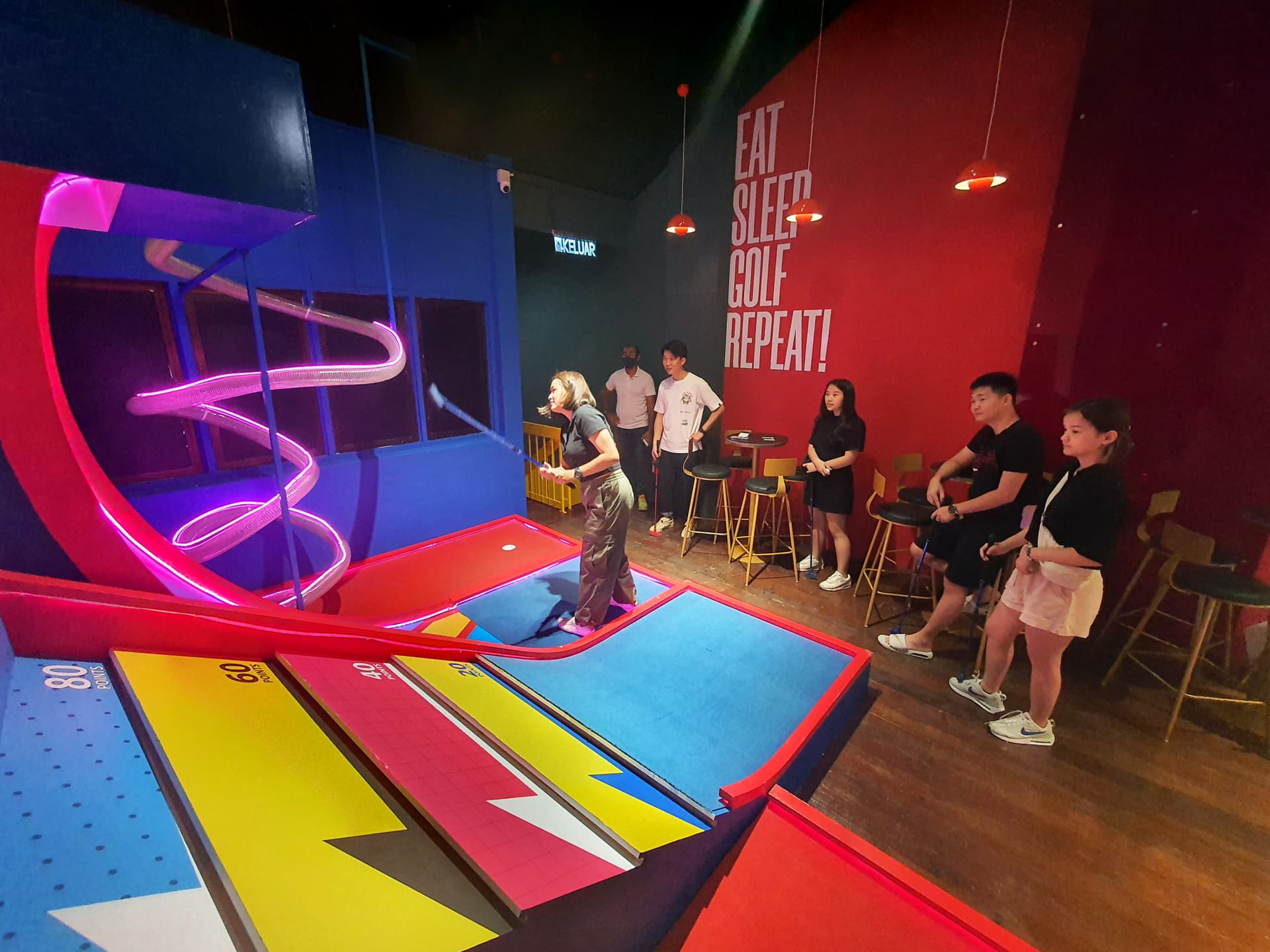 De'8000 Mini Golf Cafe Penang Ticket - تصویر 3