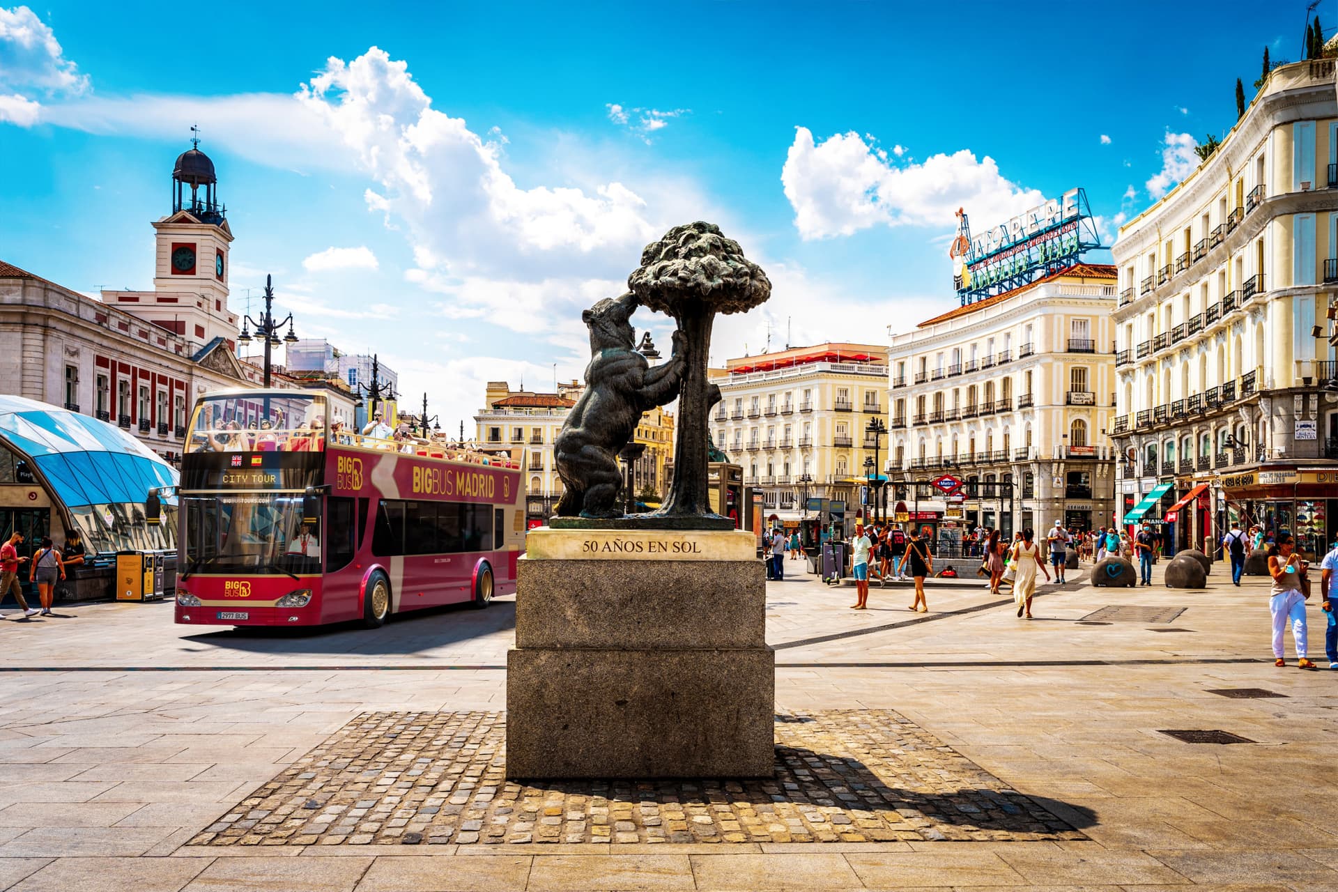 Big Bus Madrid Hop-on Hop-off Bus Tour - تصویر 3