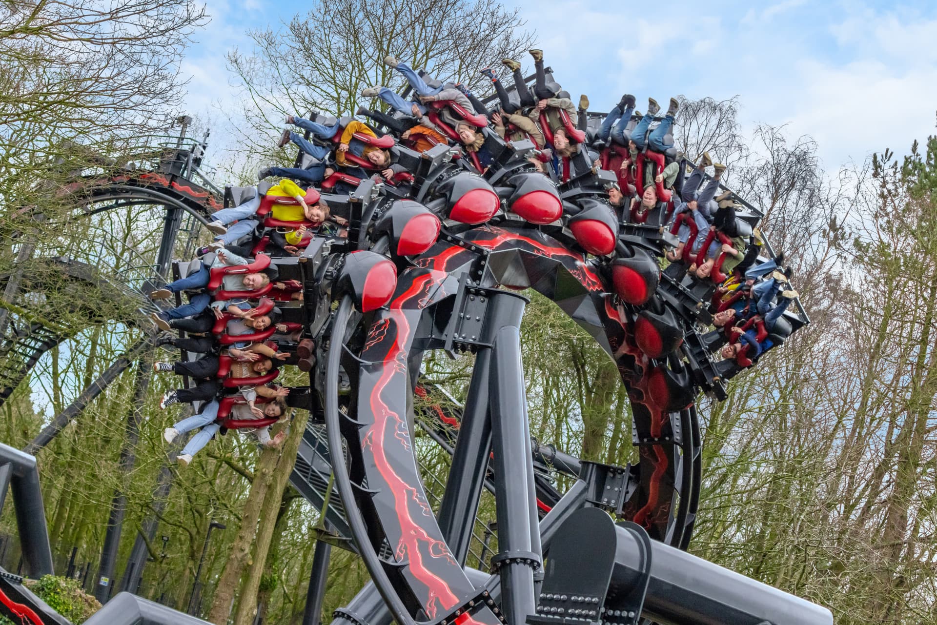 Alton Towers Ticket - تصویر 4