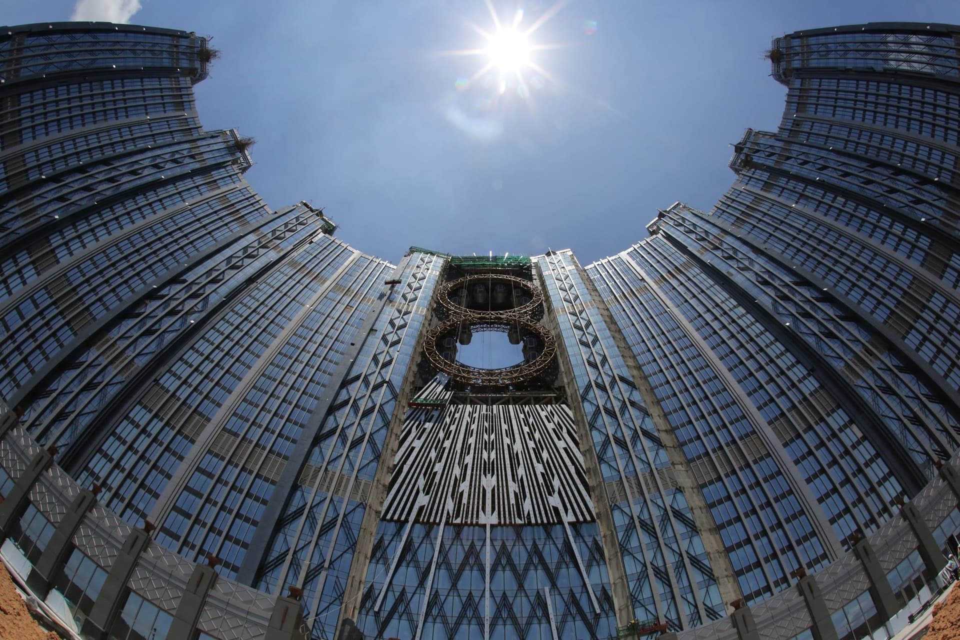 Studio City Macau Golden Reel Ferris Wheel - تصویر 9
