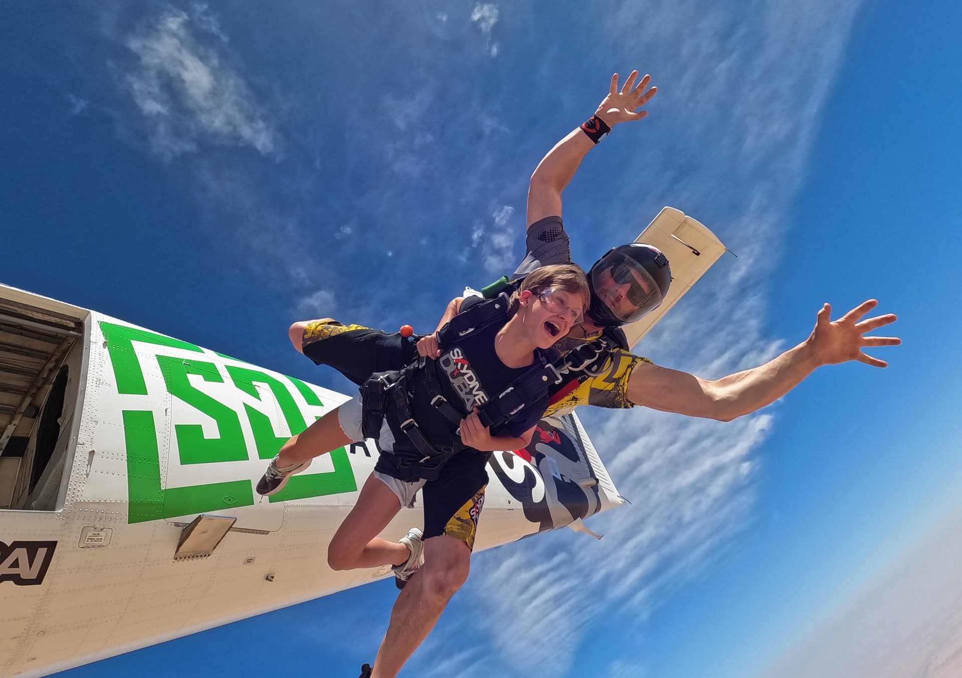 Skydive Dubai Tandem Skydiving Experience - تصویر 9