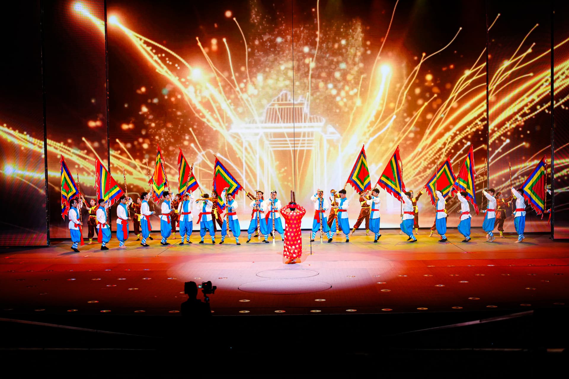 The Grand Epic of Vietnam (Đất Nước Thiên Hùng Ca) Show Ticket - تصویر اصلی