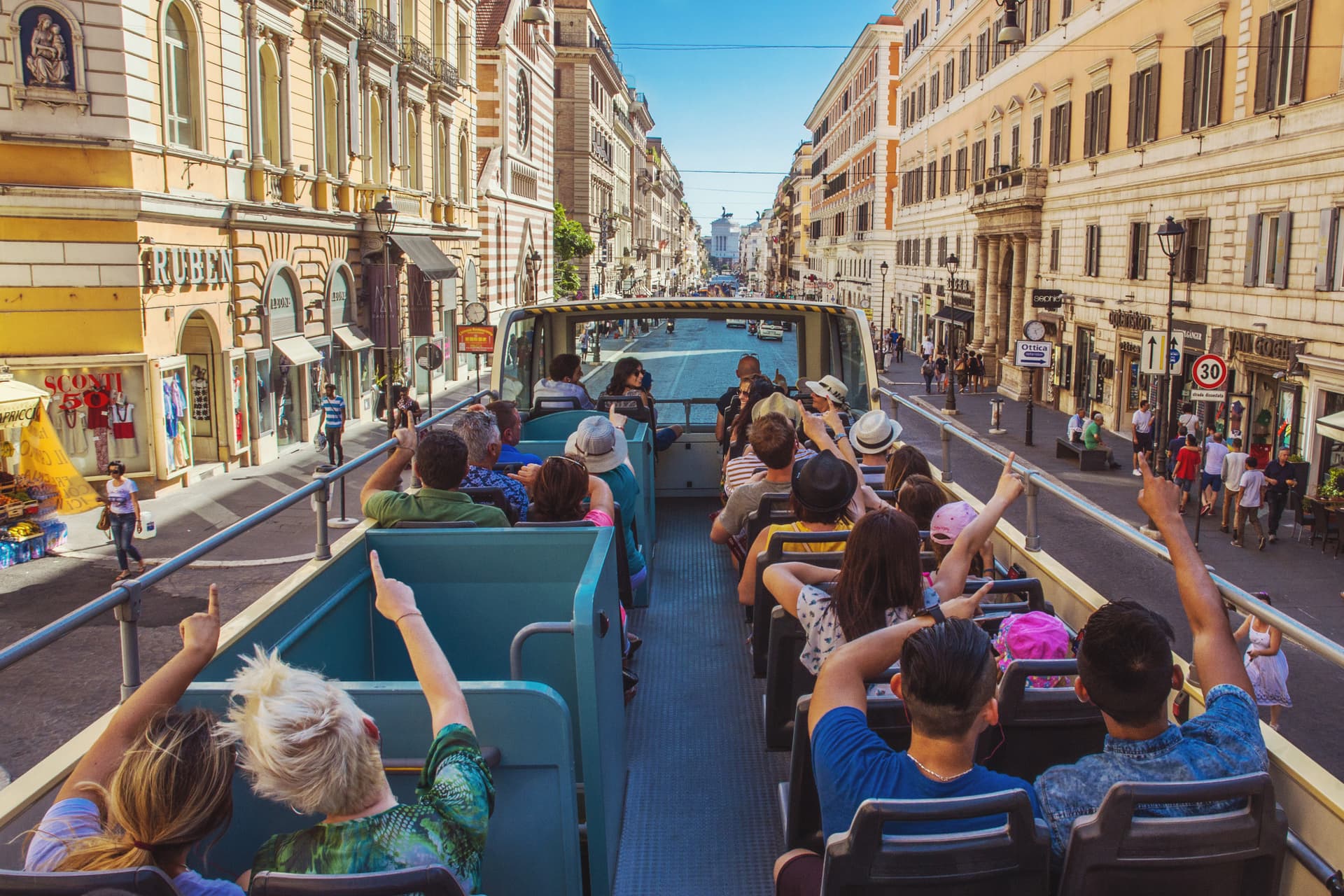 Big Bus Rome Hop-on Hop-off Bus Tour - تصویر 2