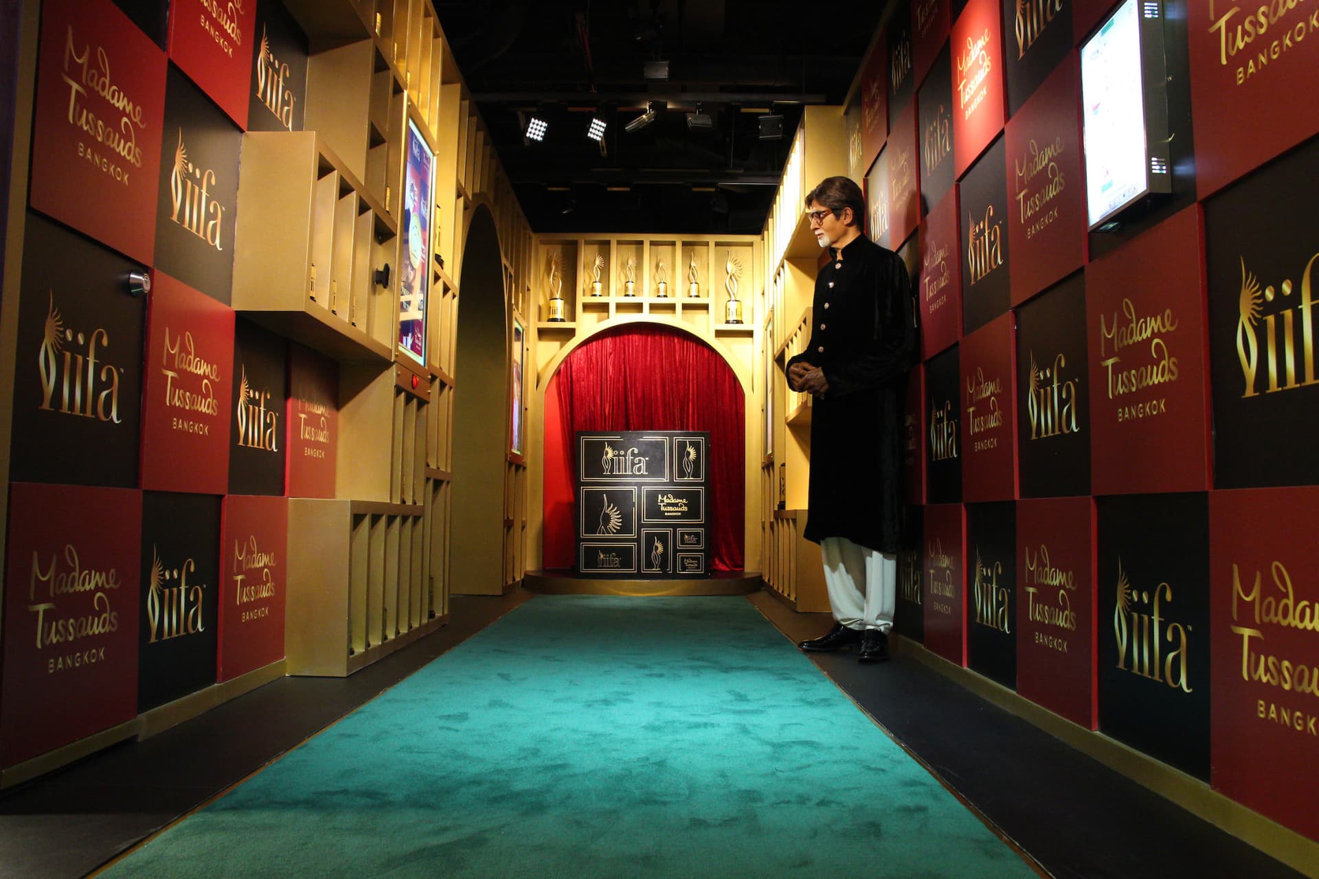 COMBO: SEA LIFE Bangkok Ocean World + Madame Tussauds Bangkok Tickets - تصویر 15