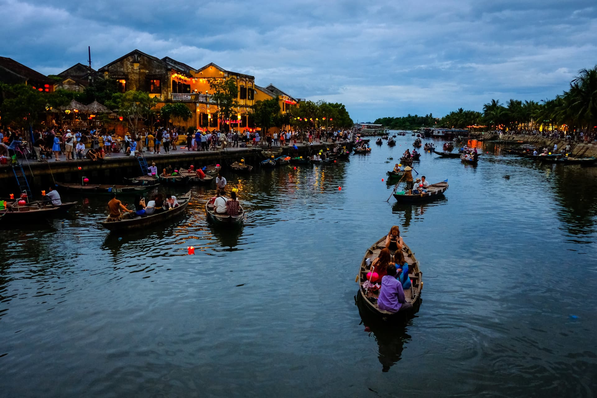 Marble Mountain, Hoi An Ancient Town and Coconut Forest Basket Boat Ride Experience from Da Nang - تصویر 13