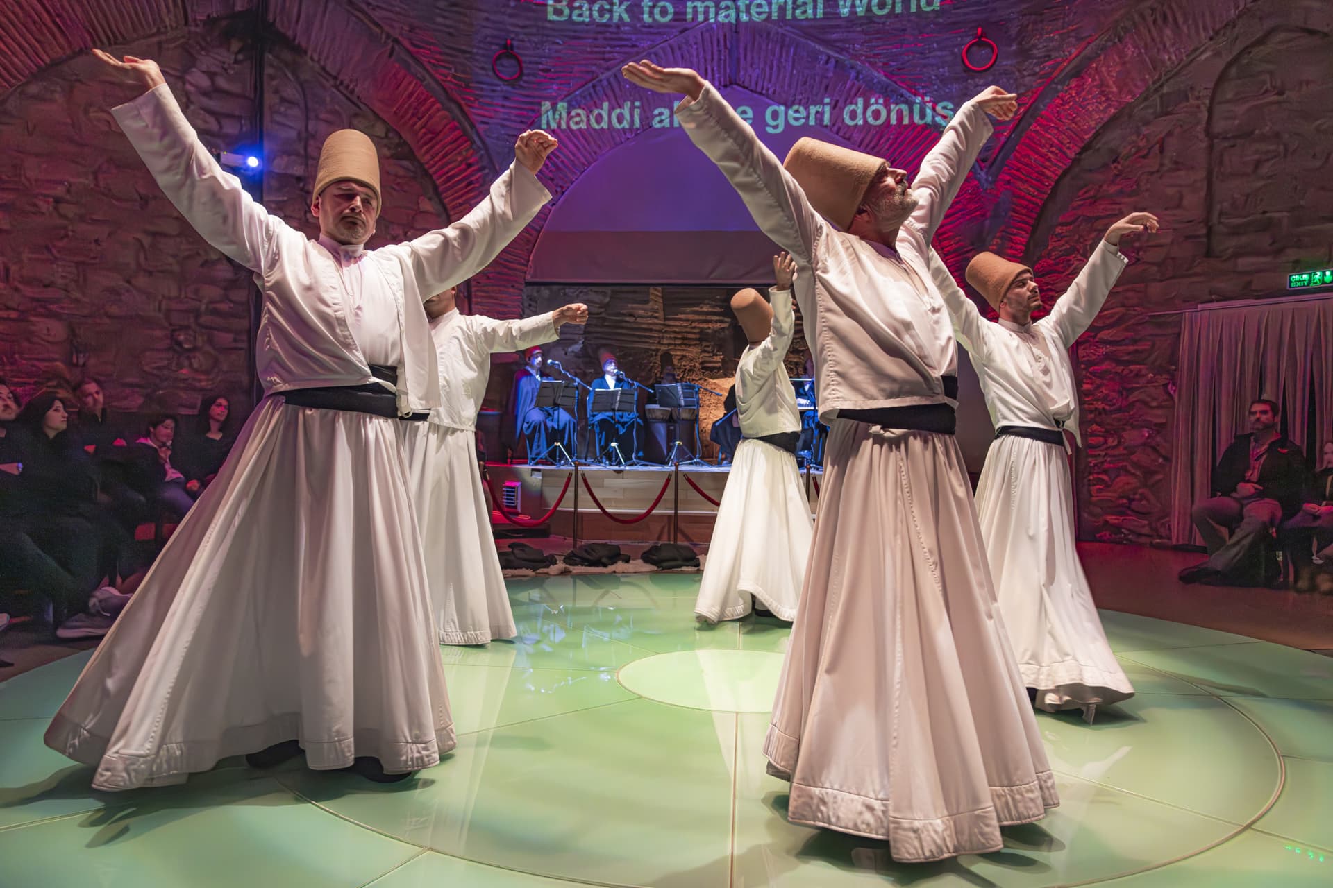 Hodjapasha Whirling Dervishes Show and Exhibition - تصویر 3