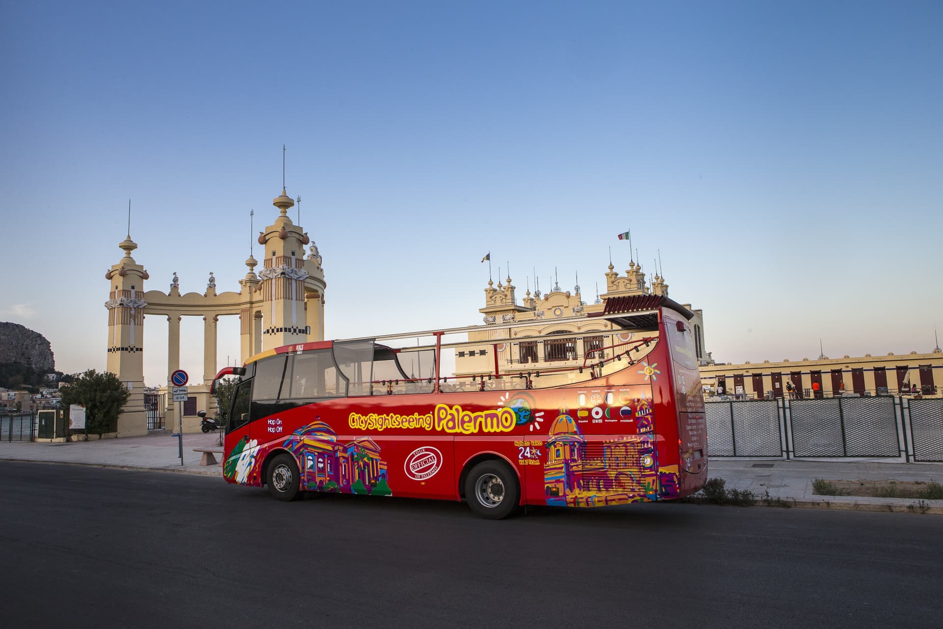 City Sightseeing Palermo Hop-on Hop-off Bus Tour - تصویر 9