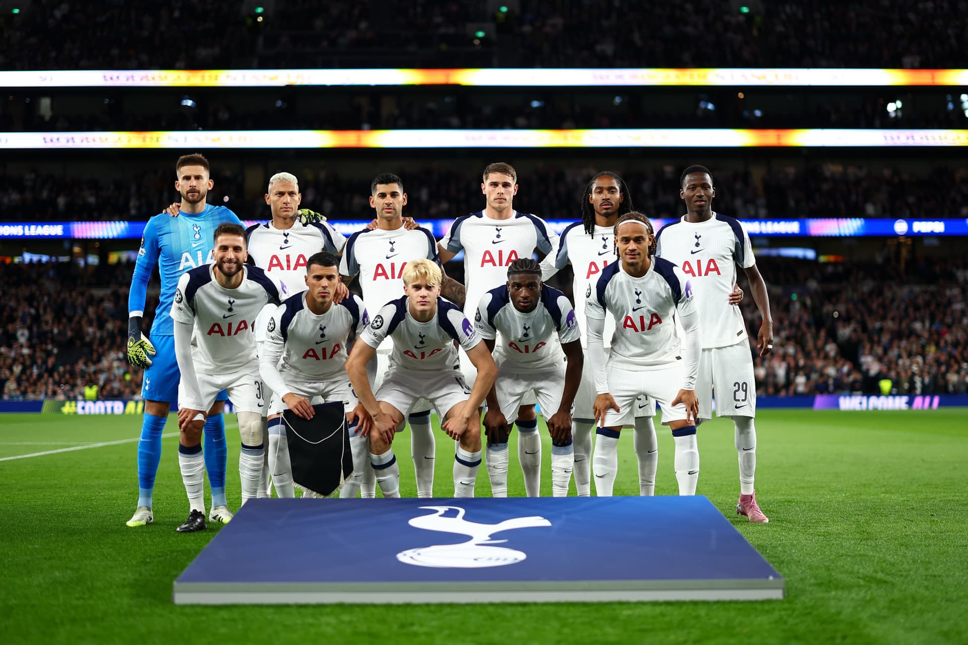 Premier League Football - Tottenham Hotspur FC Match Ticket at Tottenham Hotspur Stadium - تصویر 4