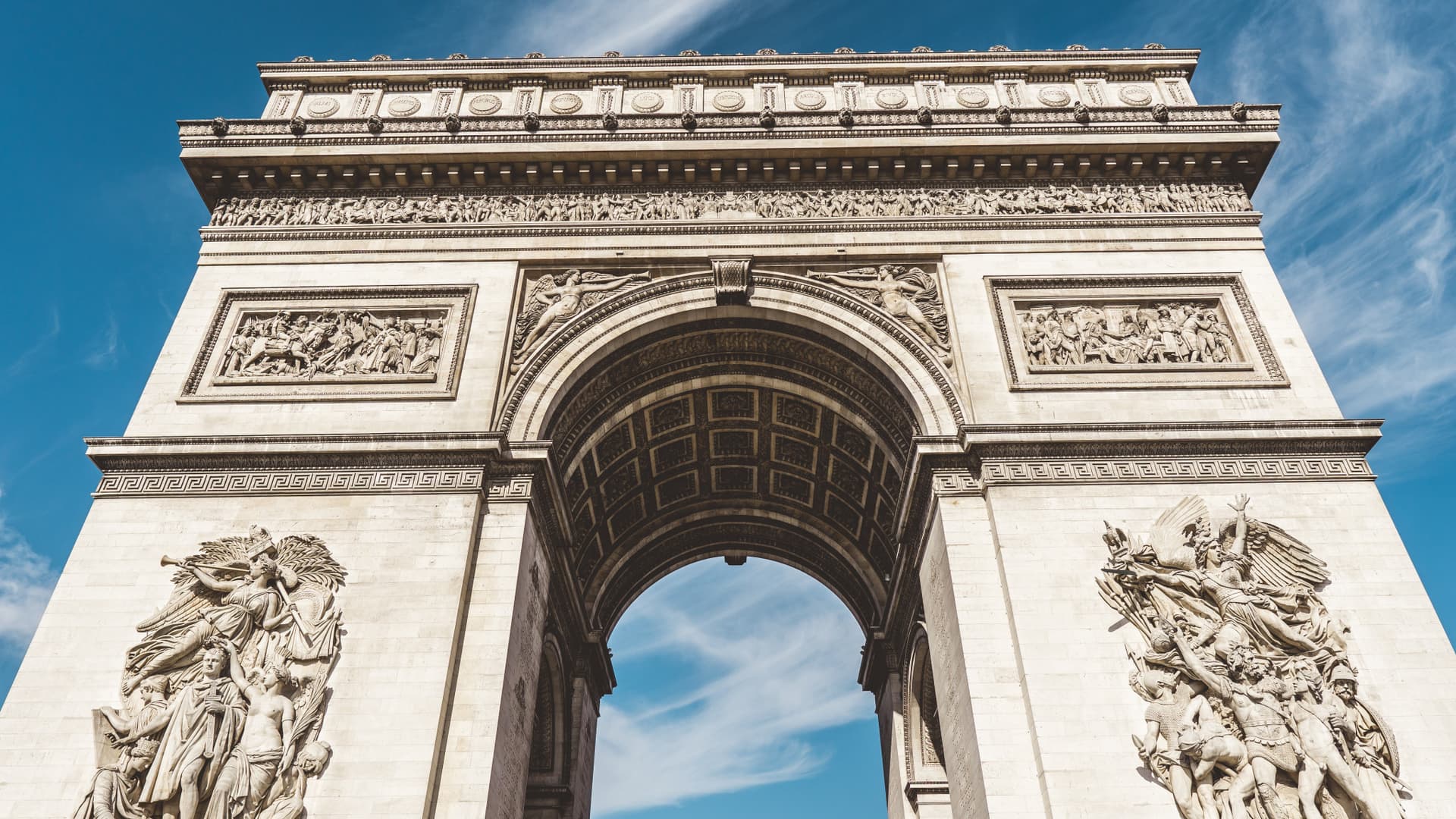 Paris Panoramic Bus Tour and Seine River Cruise - تصویر 2