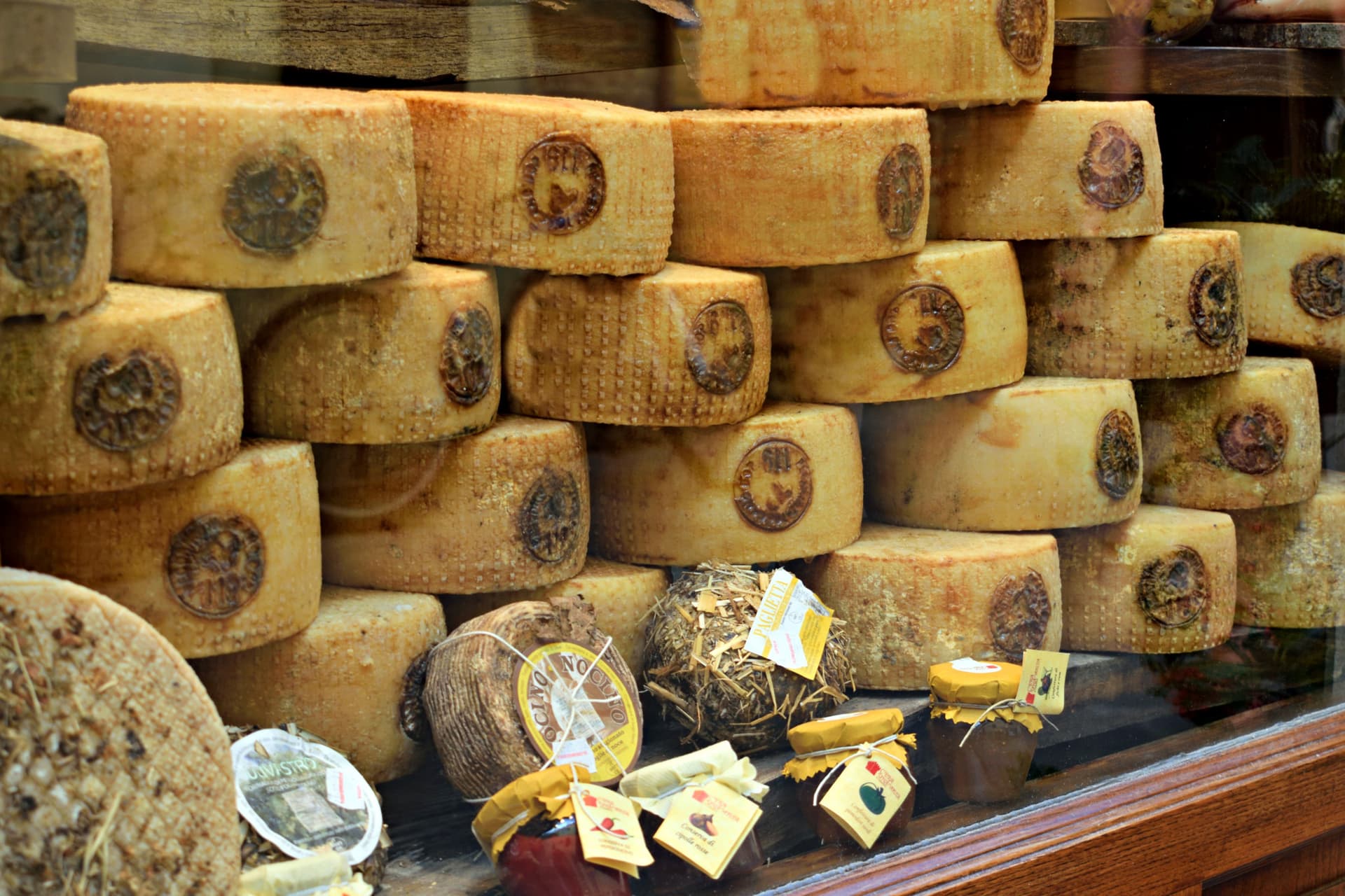 Medieval Tuscany Tour from Florence: Monteriggioni, Montalcino, Pienza - تصویر 12