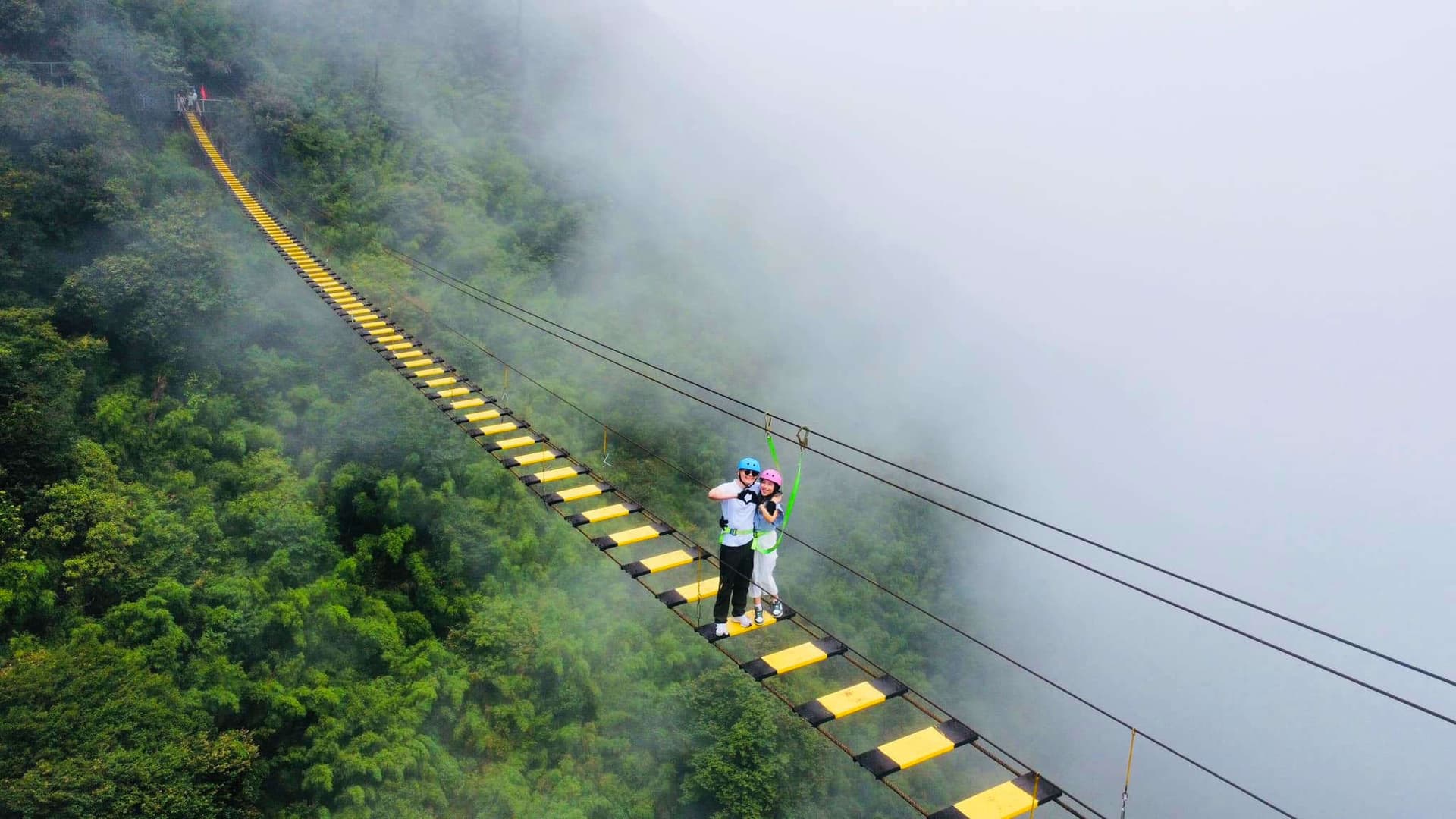 Rong May Glass Bottom Bridge Ticket in Sapa - تصویر 8